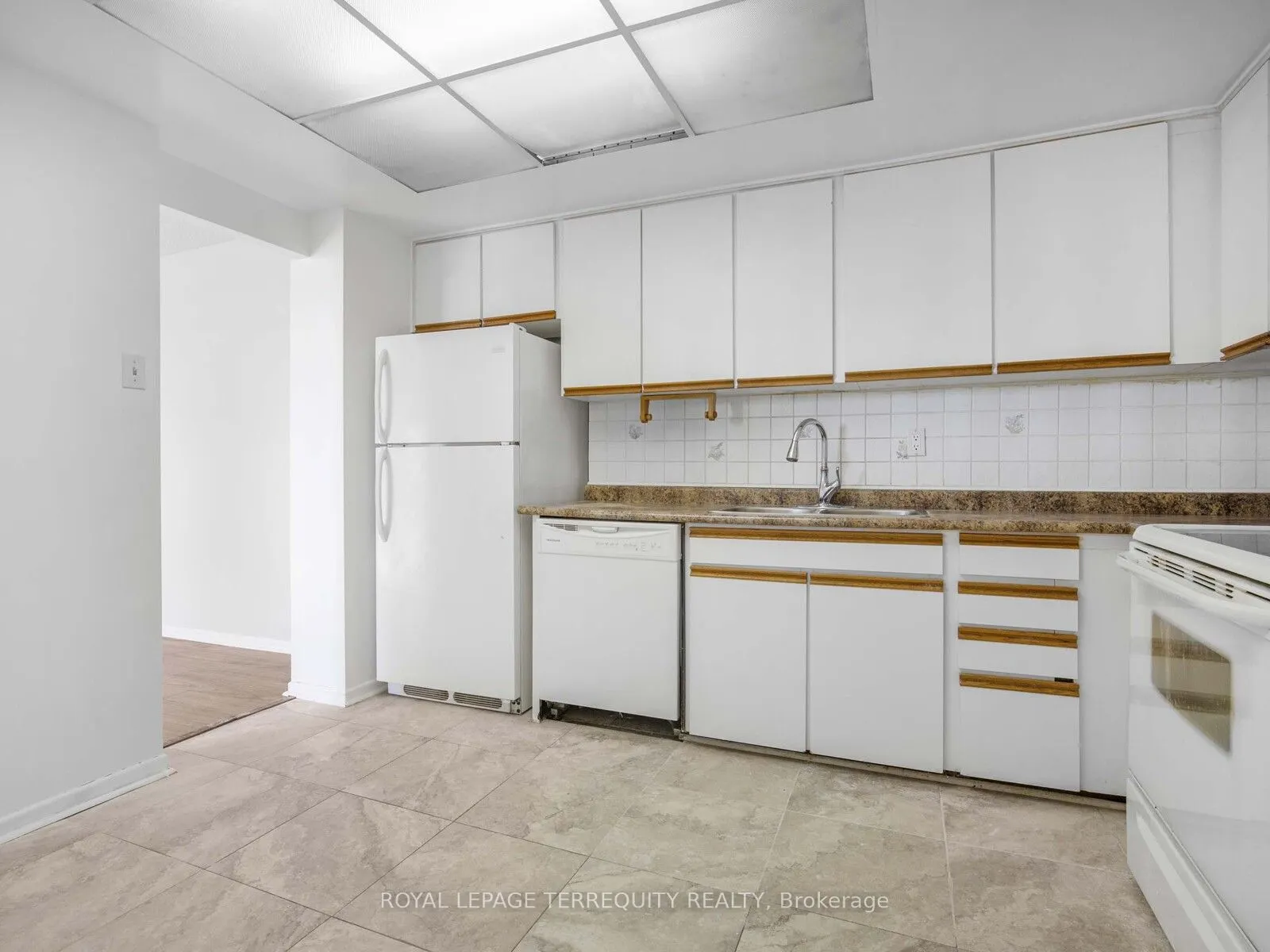 5 Old Sheppard Avenue