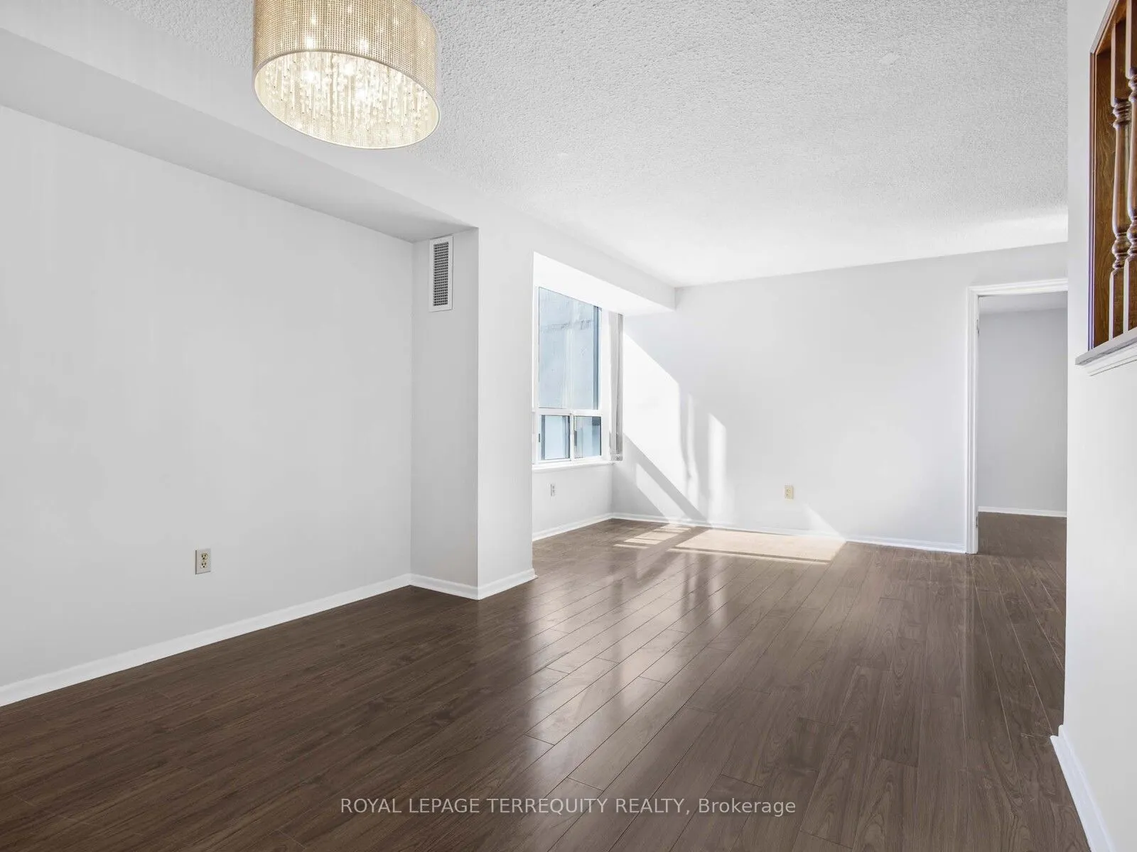 5 Old Sheppard Avenue
