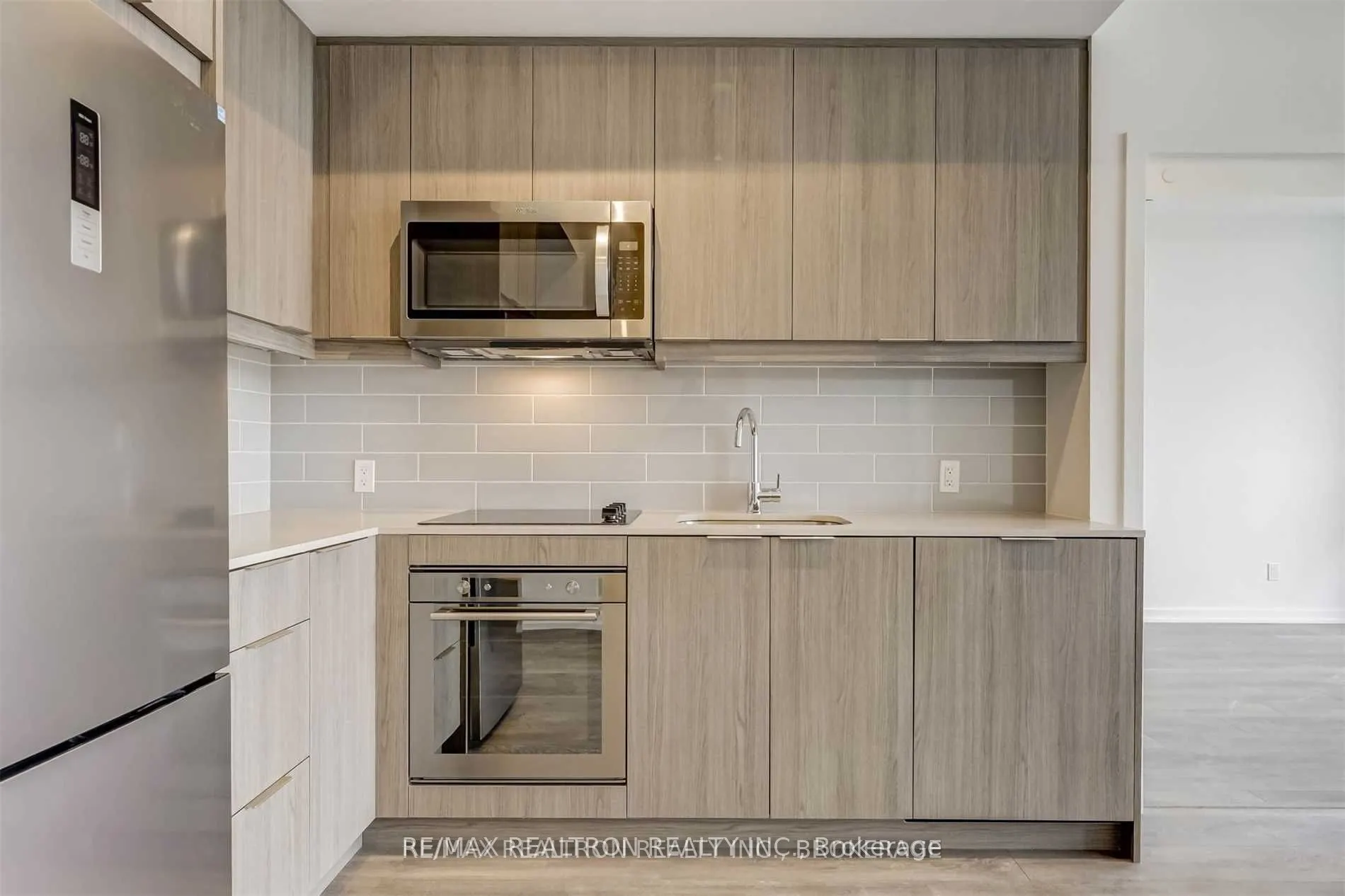 32 Forest Manor Road, #310
