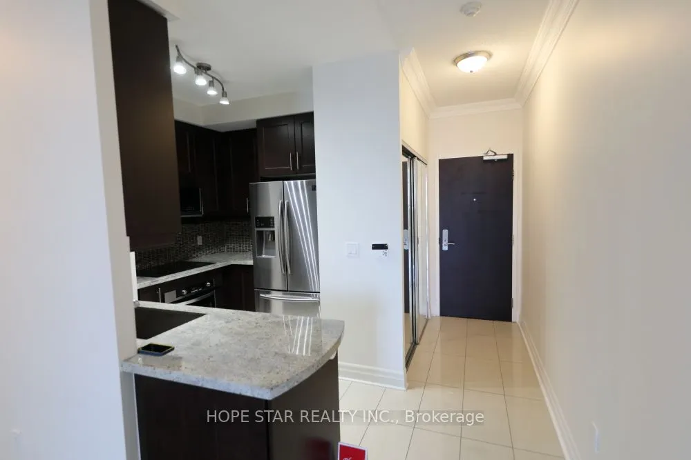 35 Balmuto Street, #2804