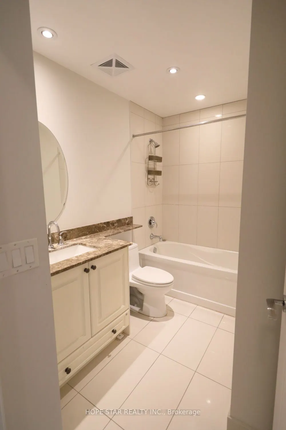 35 Balmuto Street, #2804