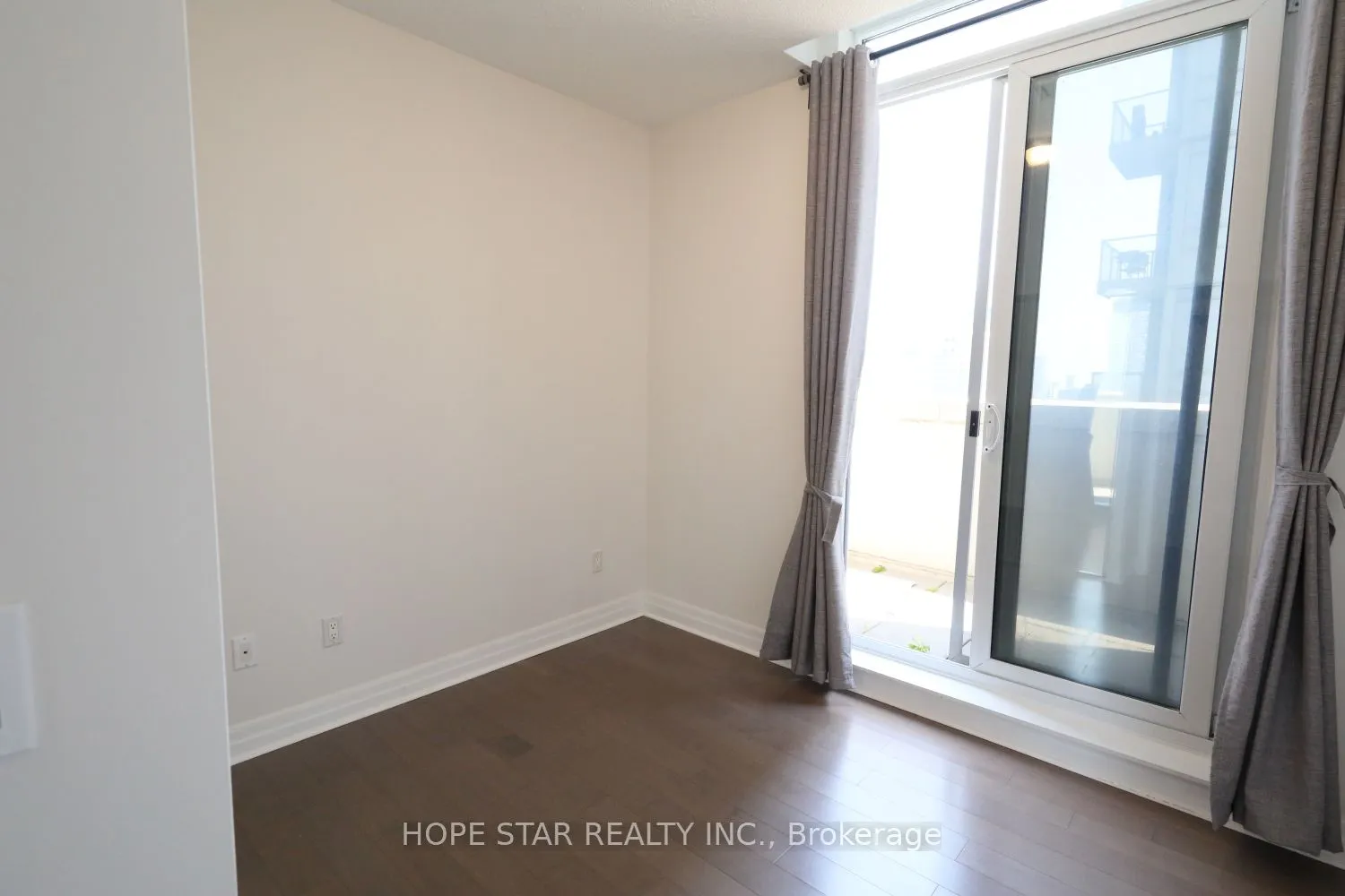35 Balmuto Street, #2804