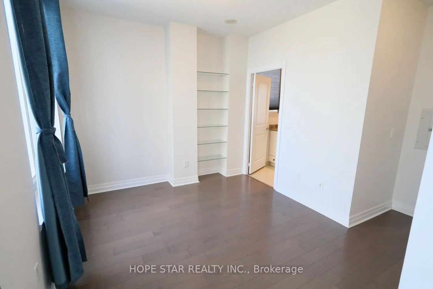 35 Balmuto Street, #2804