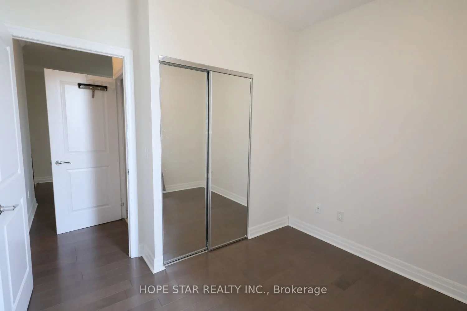 35 Balmuto Street, #2804