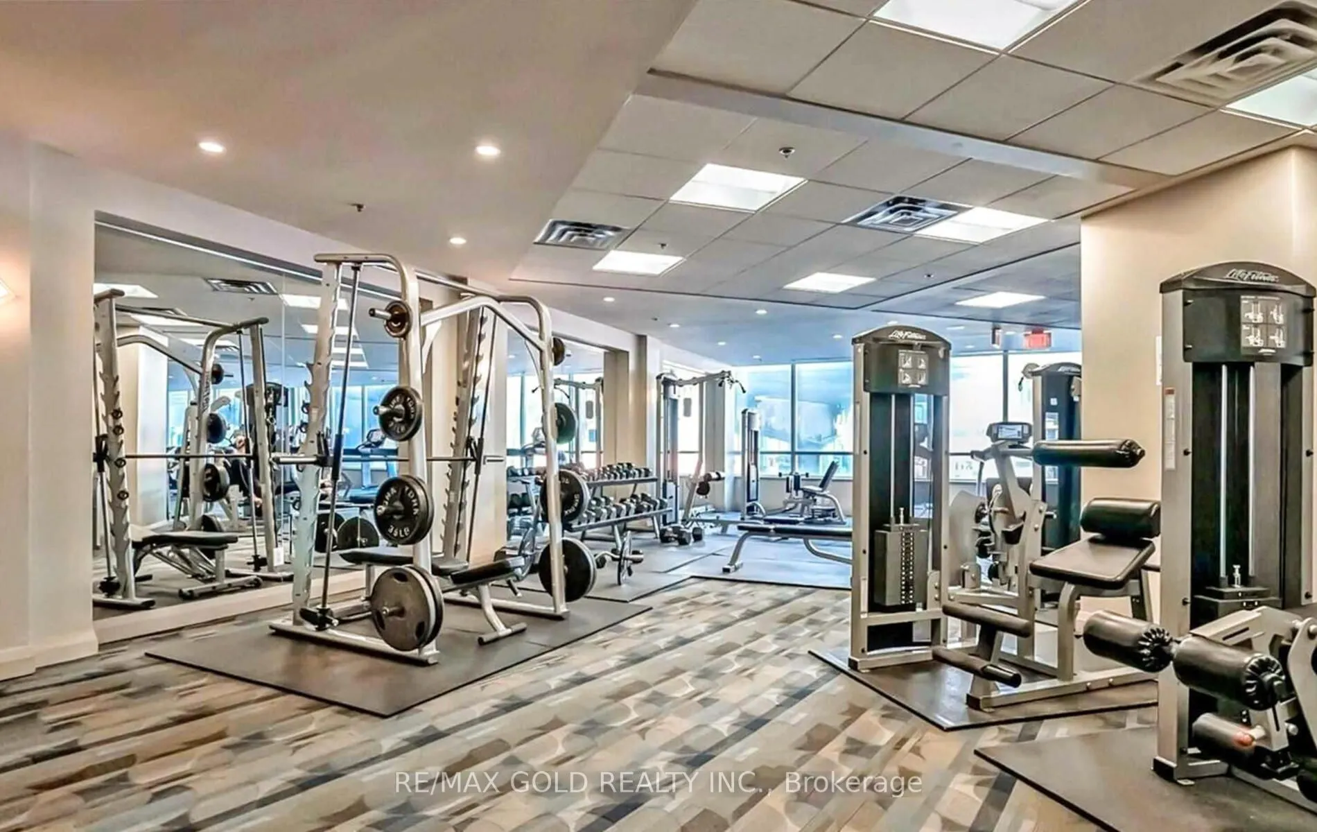 33 Bay Street, #1104