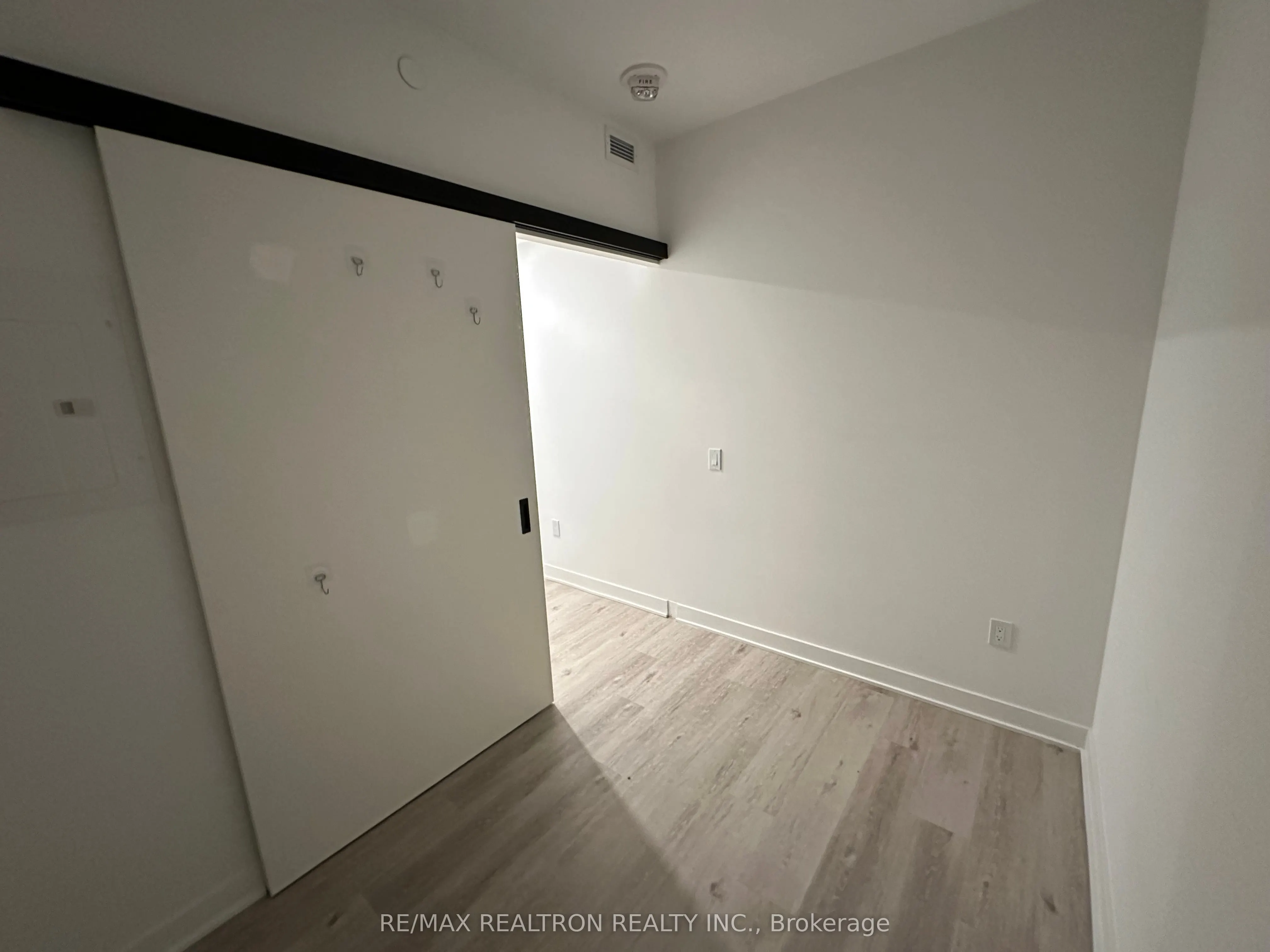 55 Charles Street E, #1207