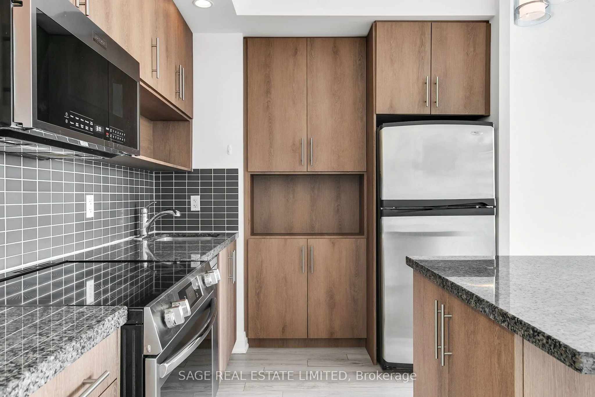 120 Homewood Avenue, #2104