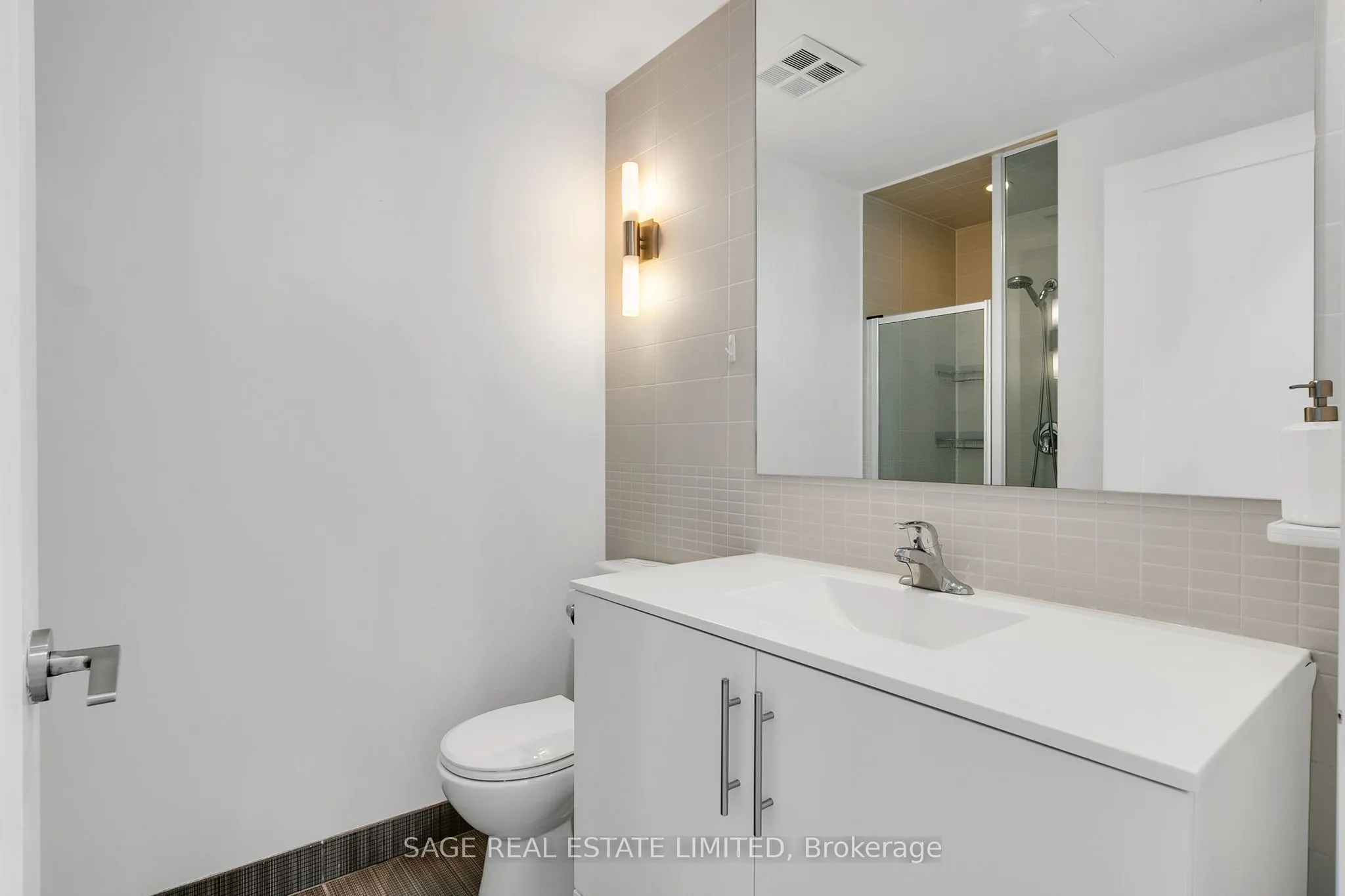 120 Homewood Avenue, #2104