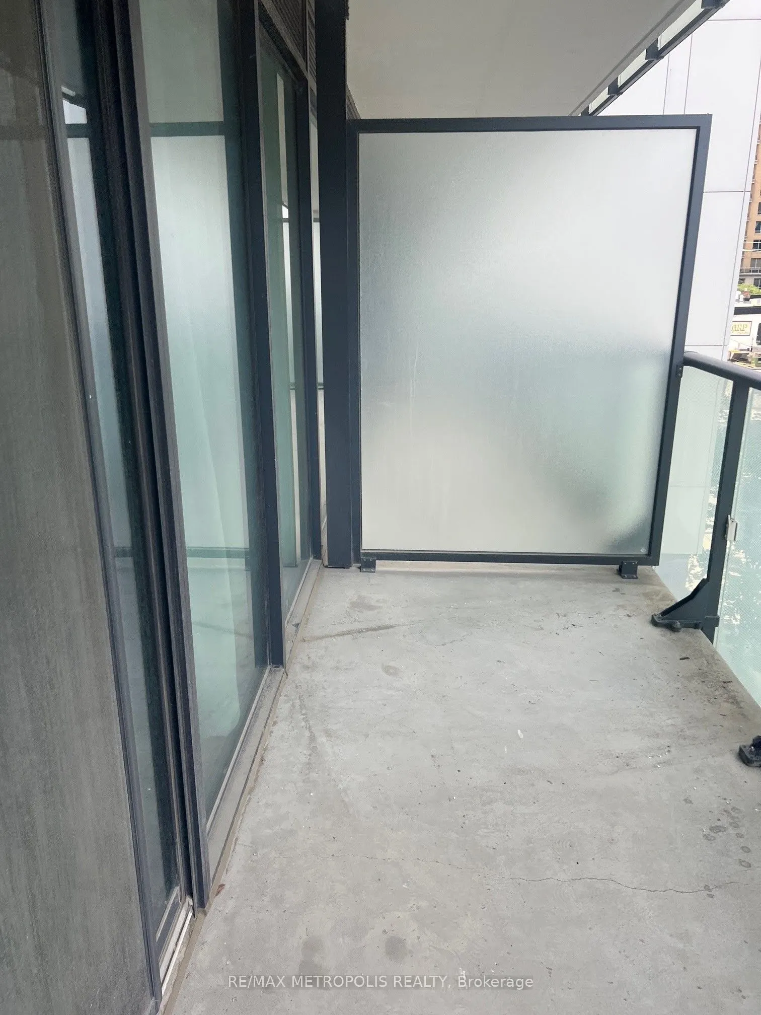 161 Roehampton Avenue #1805