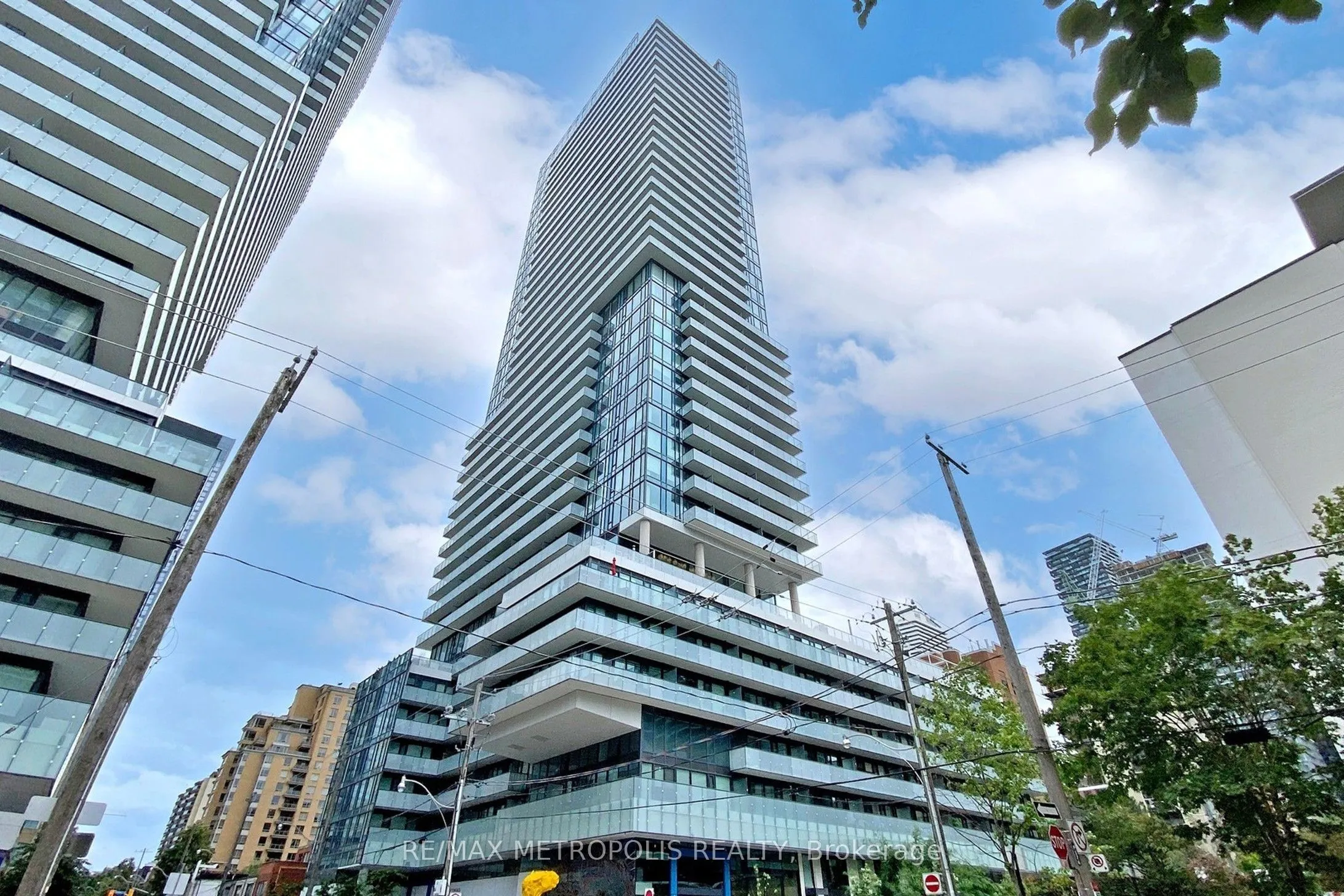 161 Roehampton Avenue, #1805