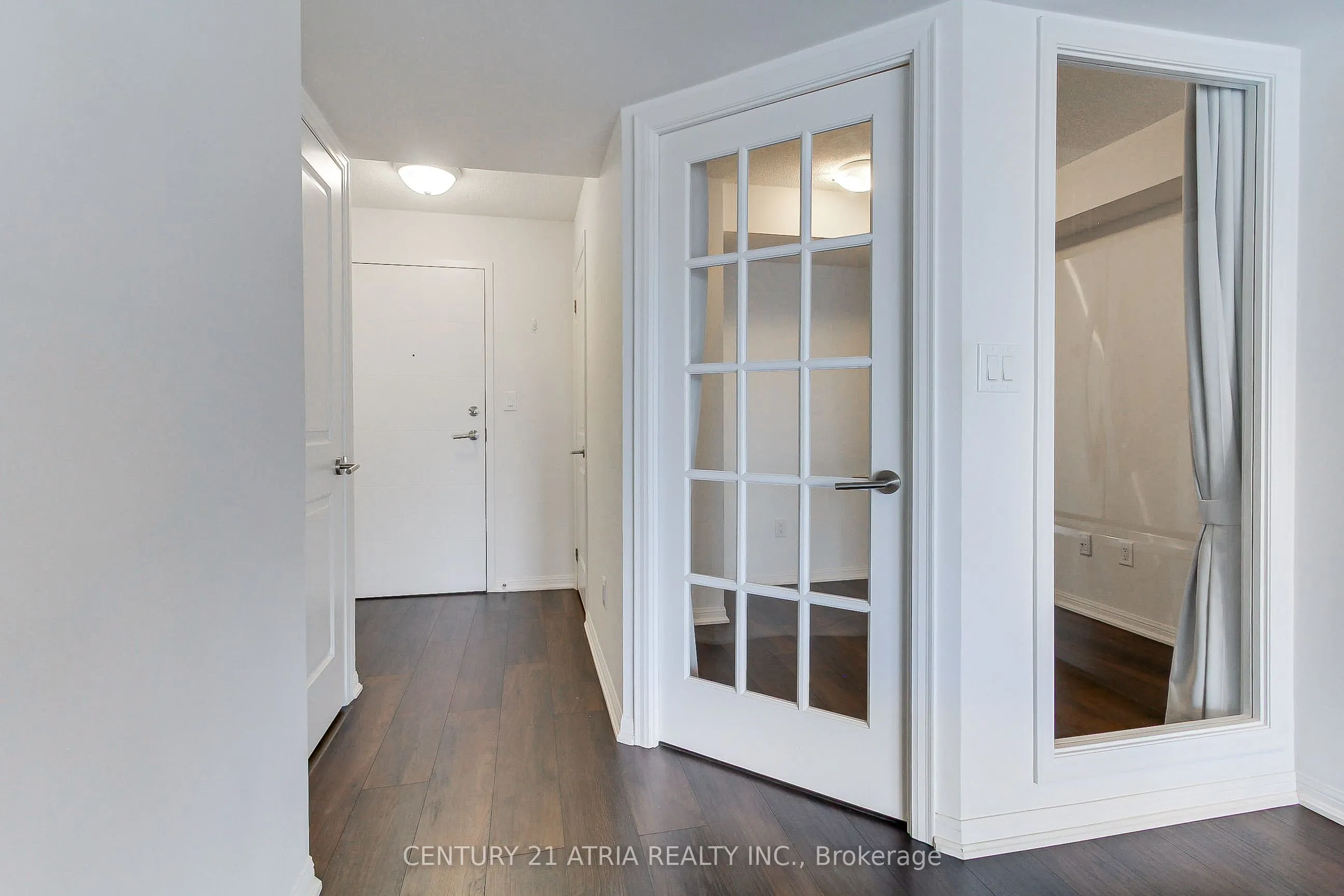 400 Adelaide Street, #1120