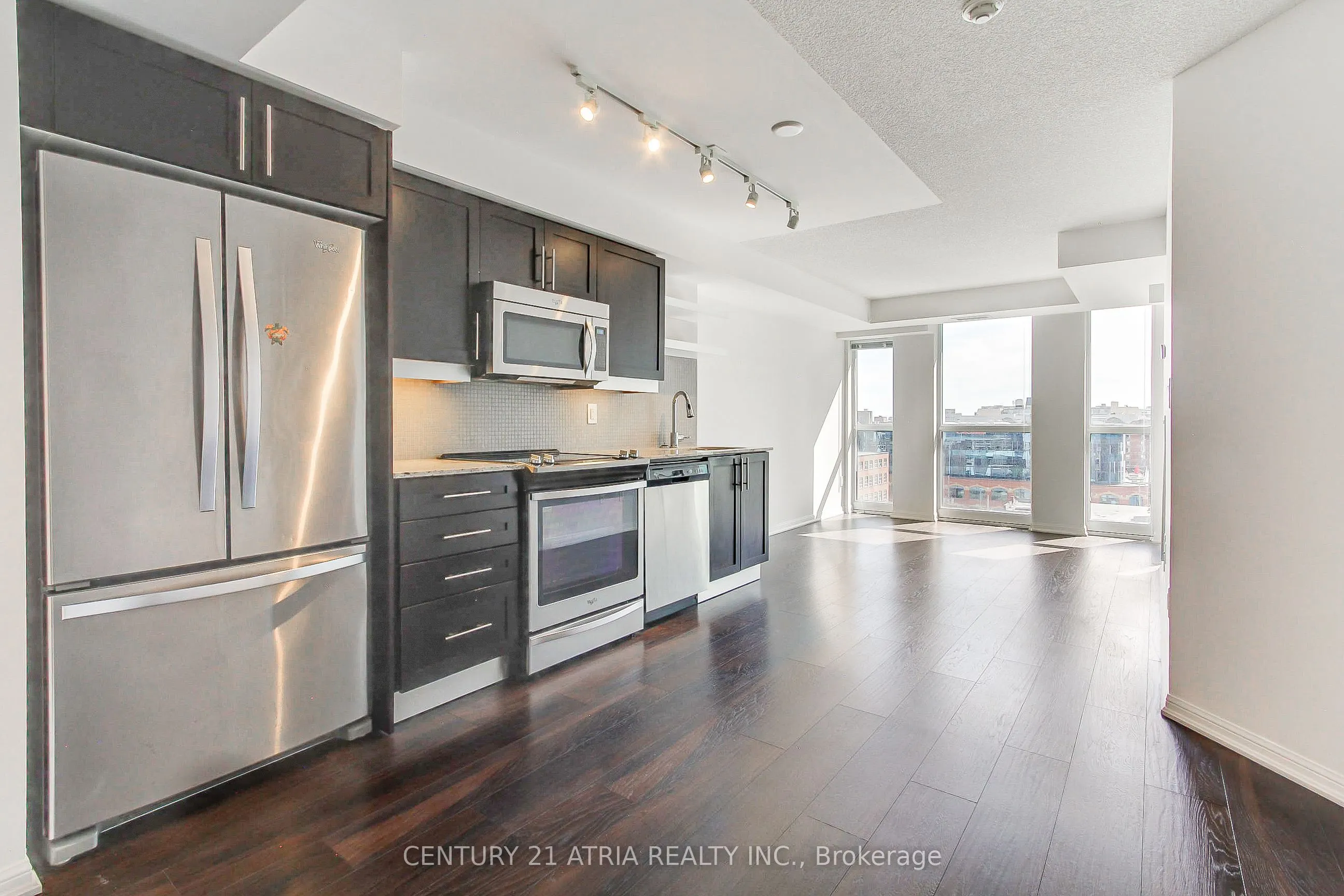 400 Adelaide Street, #1120