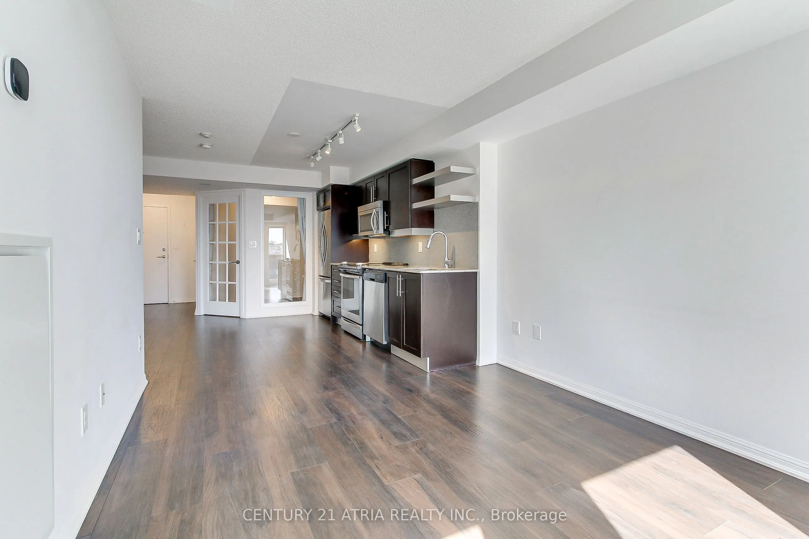 400 Adelaide Street, #1120