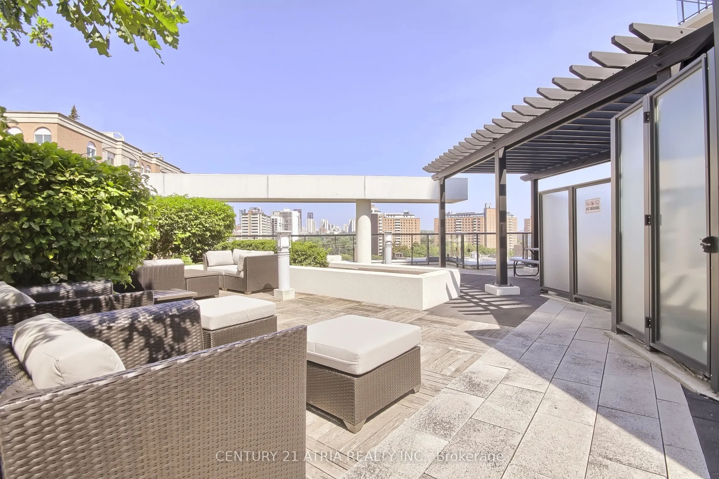 400 Adelaide Street, #1120