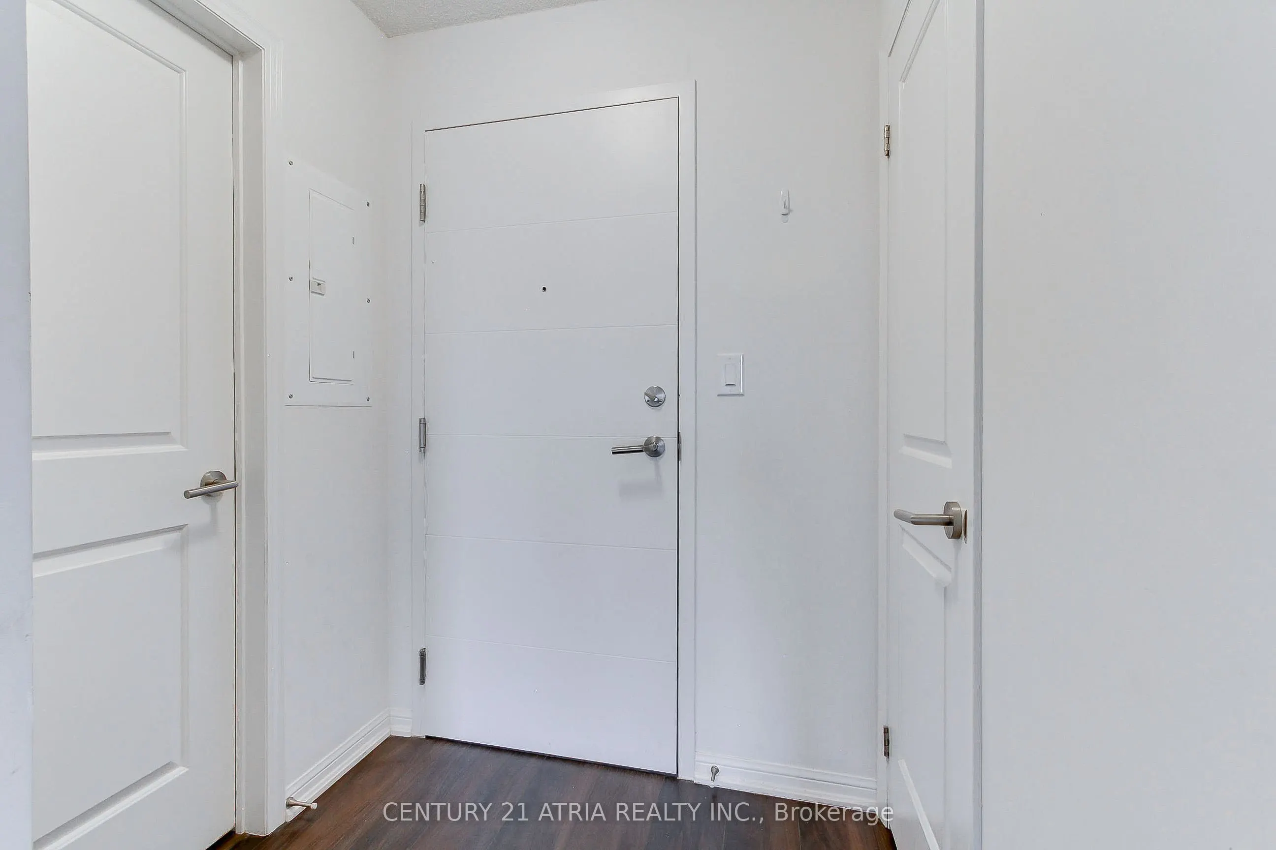 400 Adelaide Street, #1120