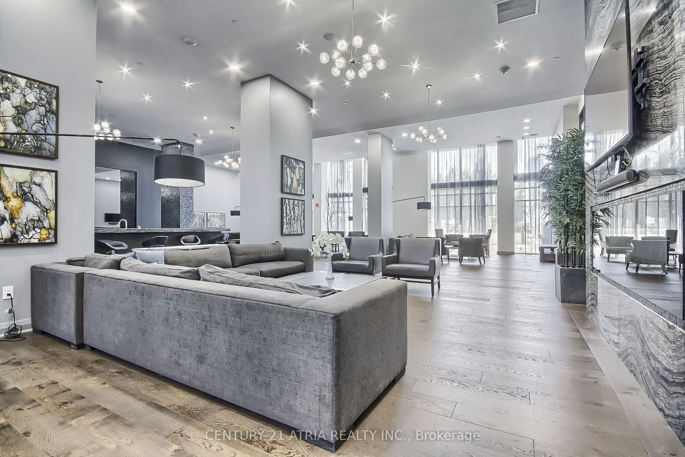 400 Adelaide Street, #1120