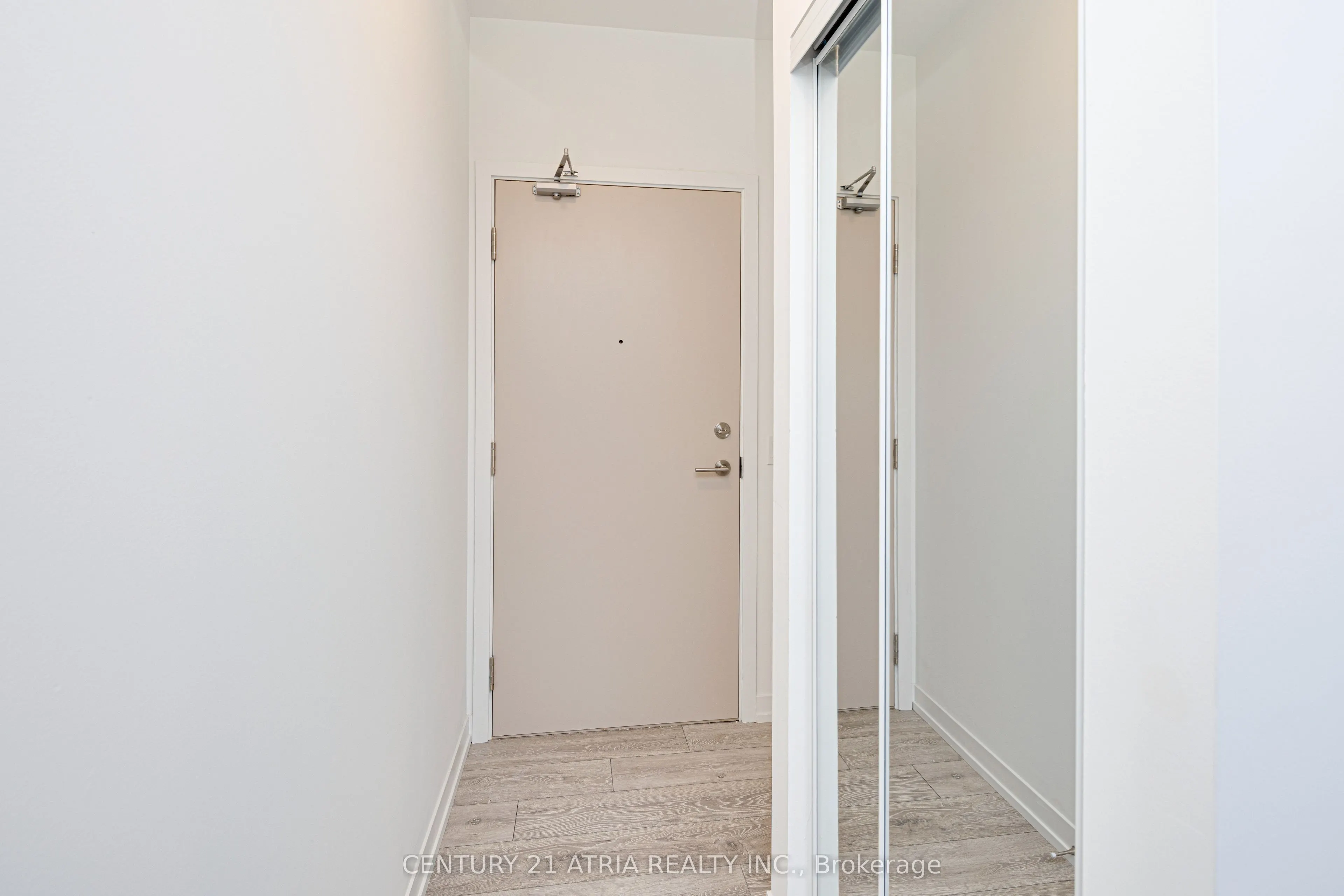 2020 Bathurst Street, #1820