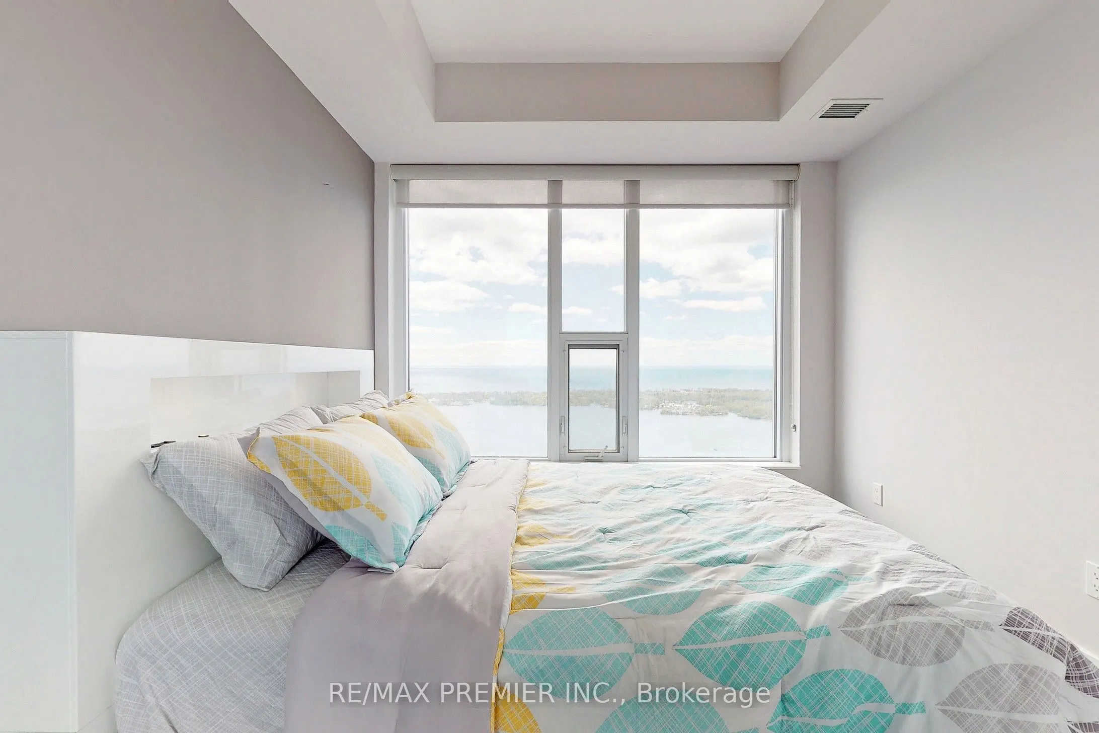 10 York Street, #5908