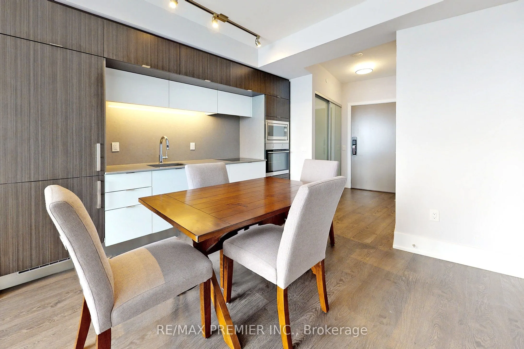 10 York Street, #5908
