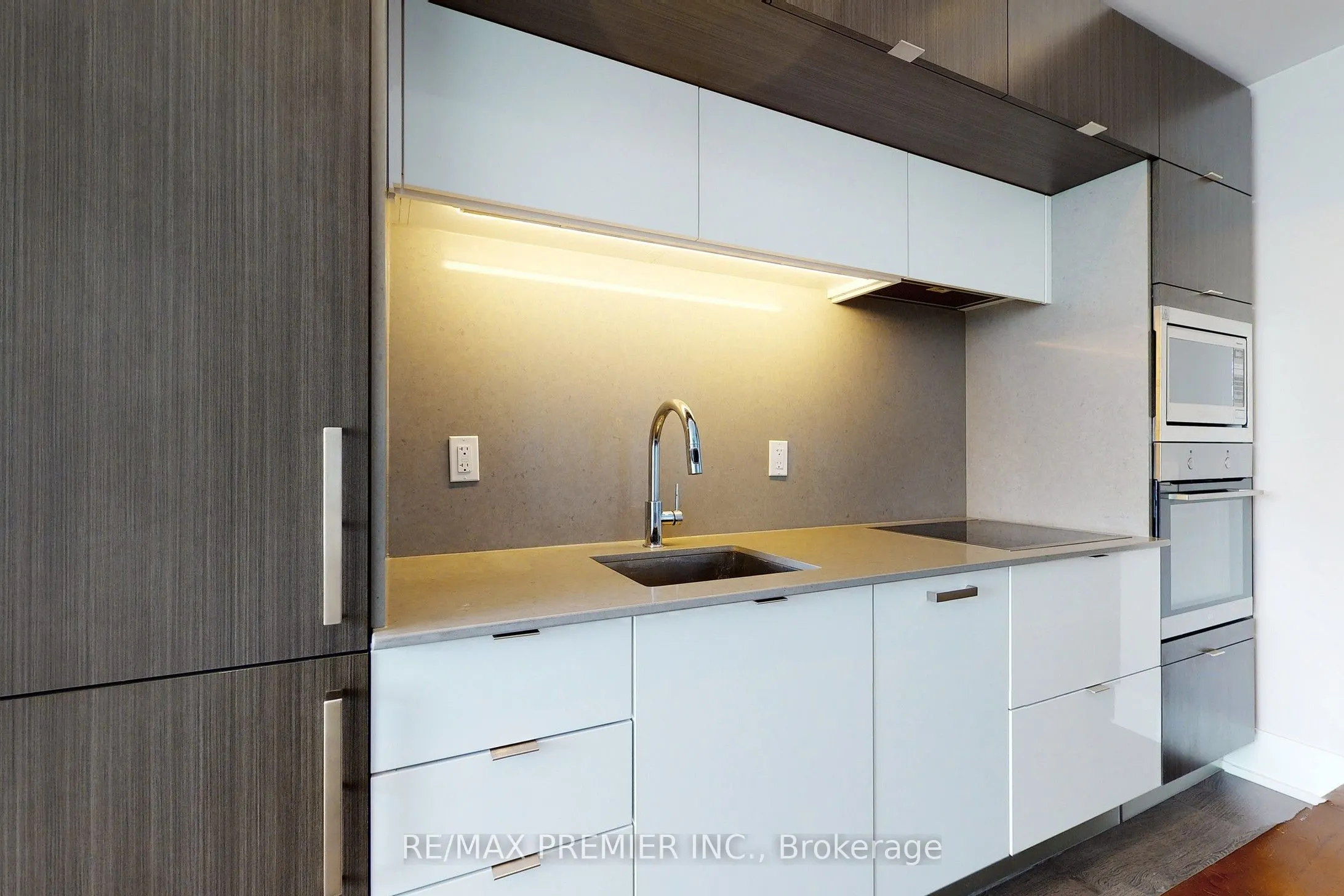 10 York Street, #5908