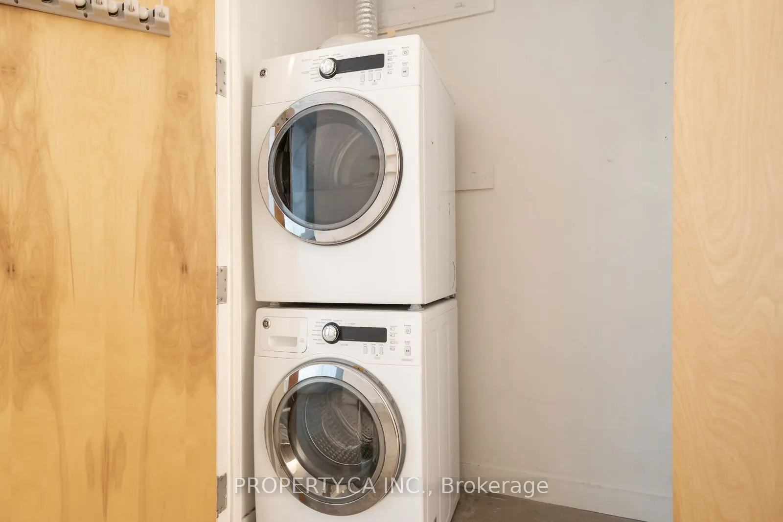 155 Dalhousie Street, #860