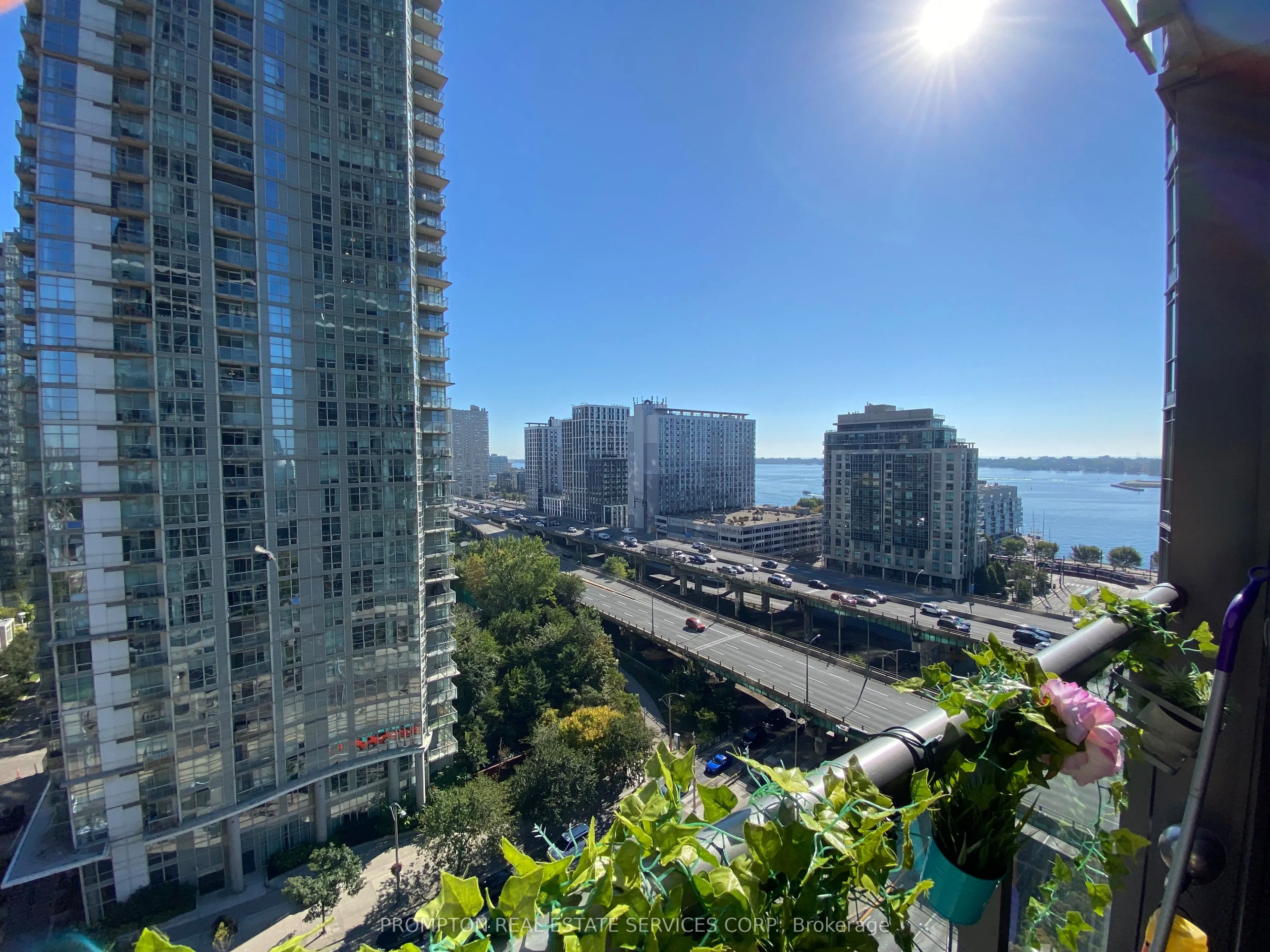 11 Brunel Court, #1608