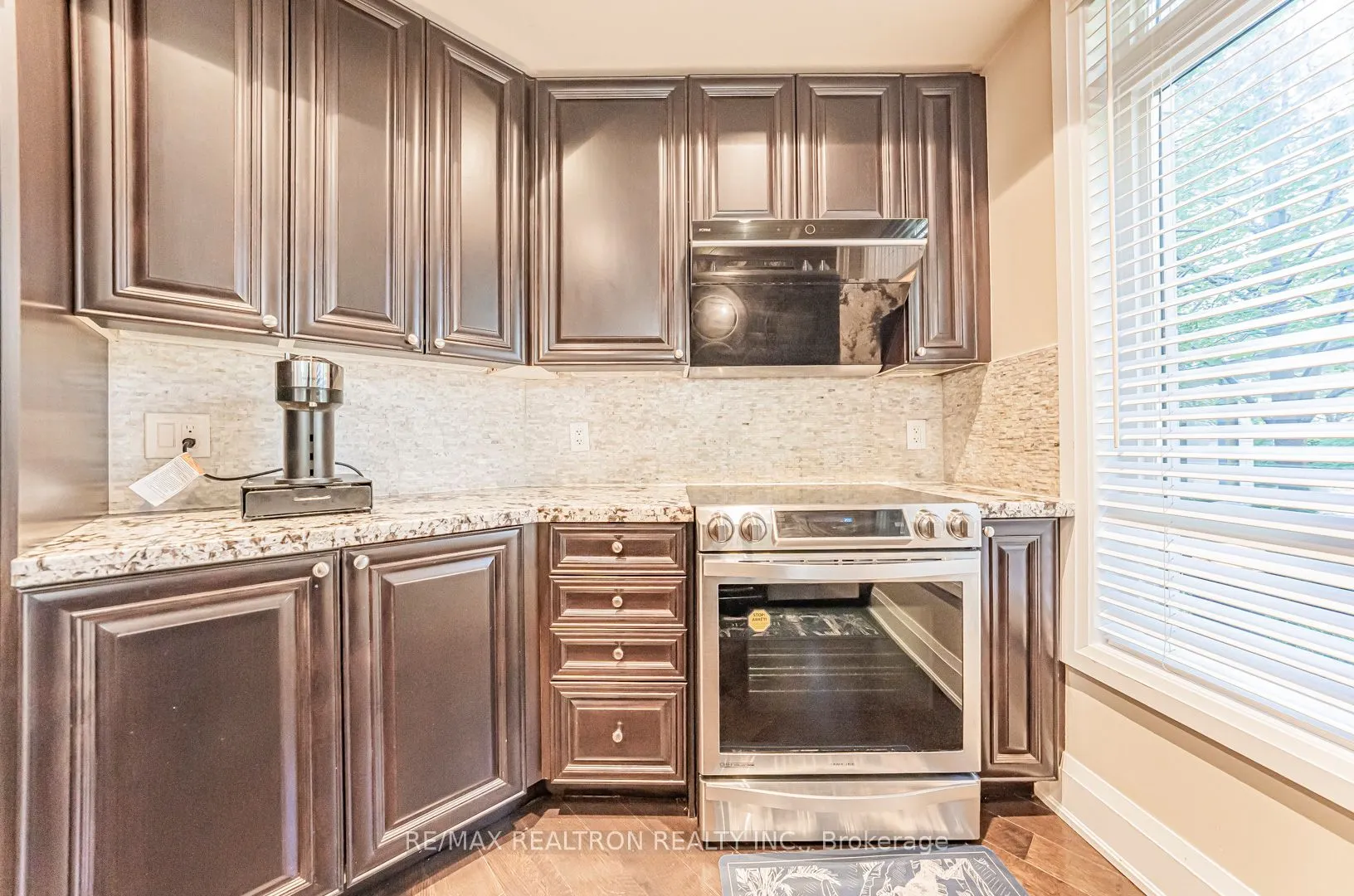 115 Harrison Garden Boulevard, #Th43