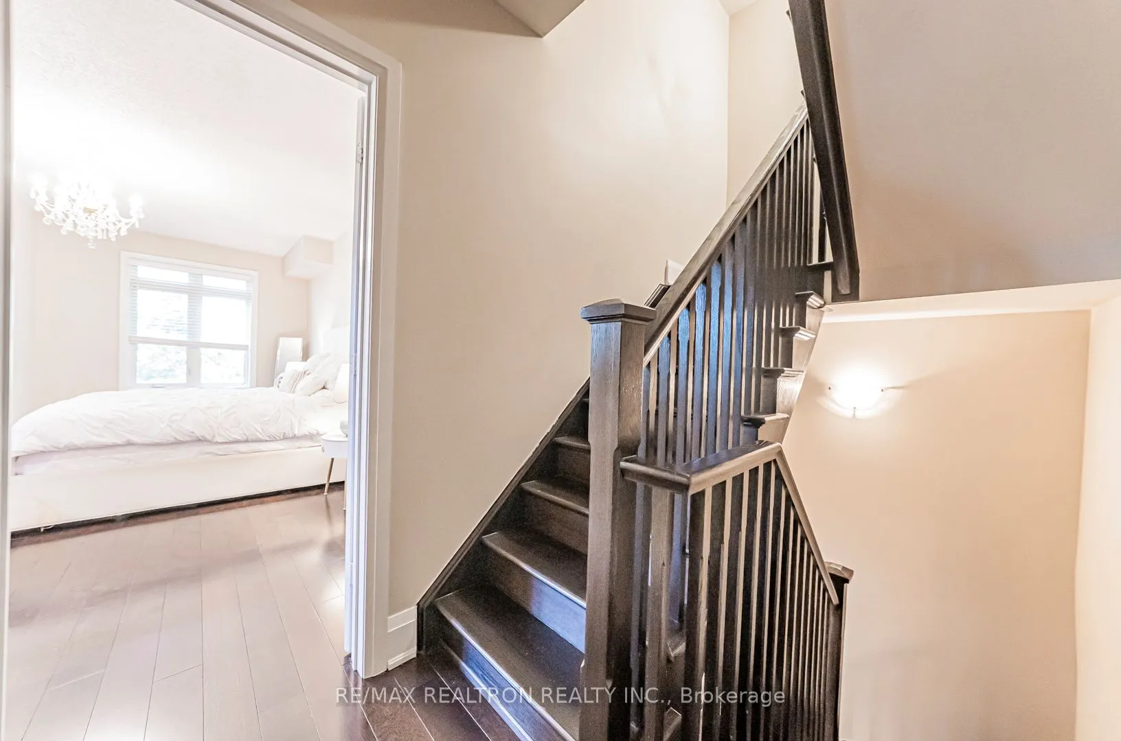115 Harrison Garden Boulevard, #Th43