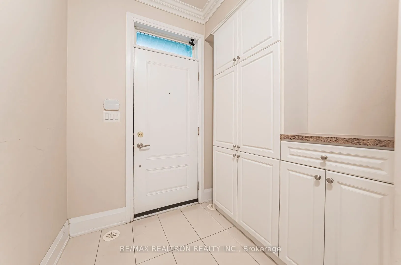 115 Harrison Garden Boulevard, #Th43
