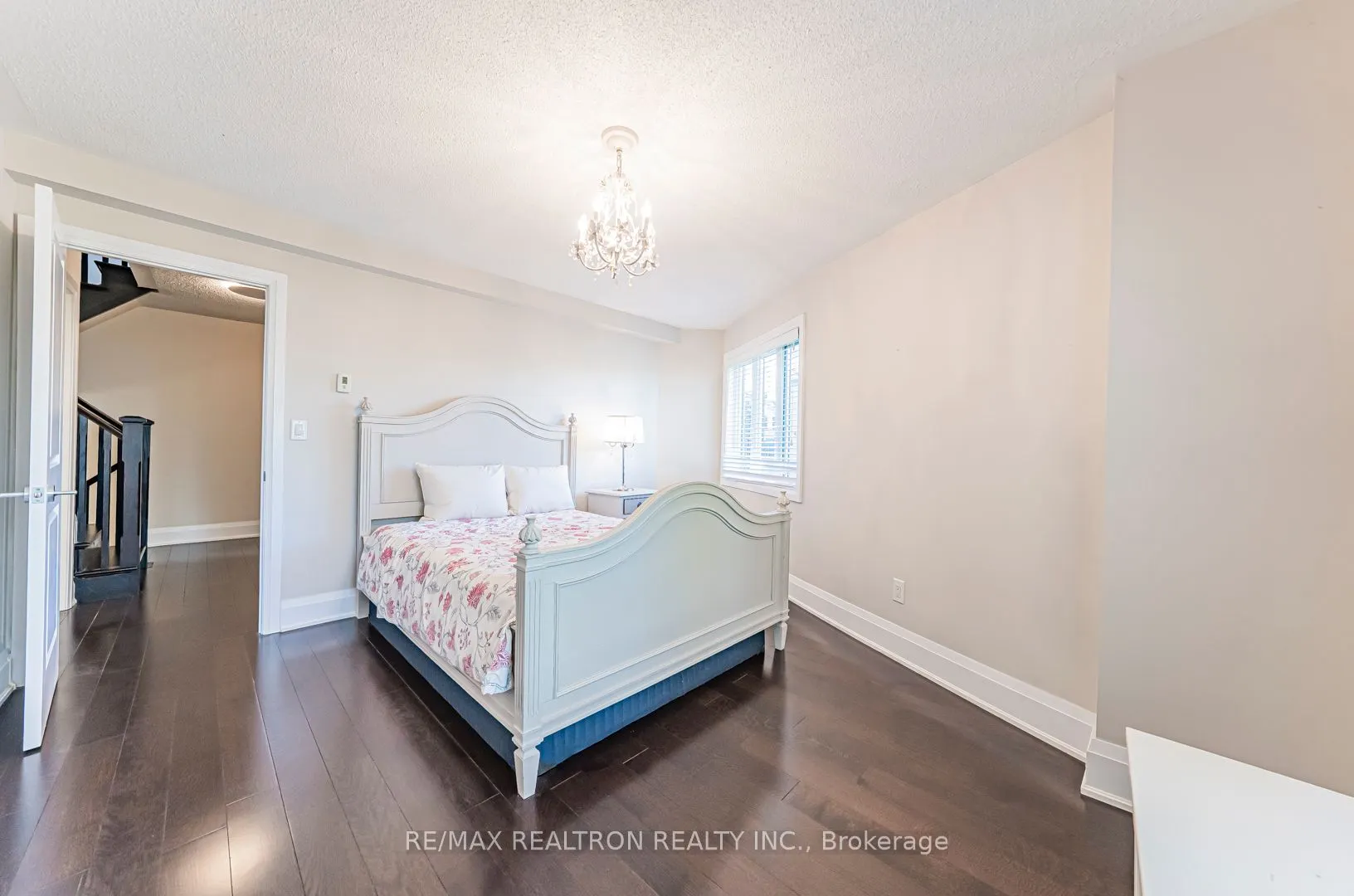 115 Harrison Garden Boulevard, #Th43