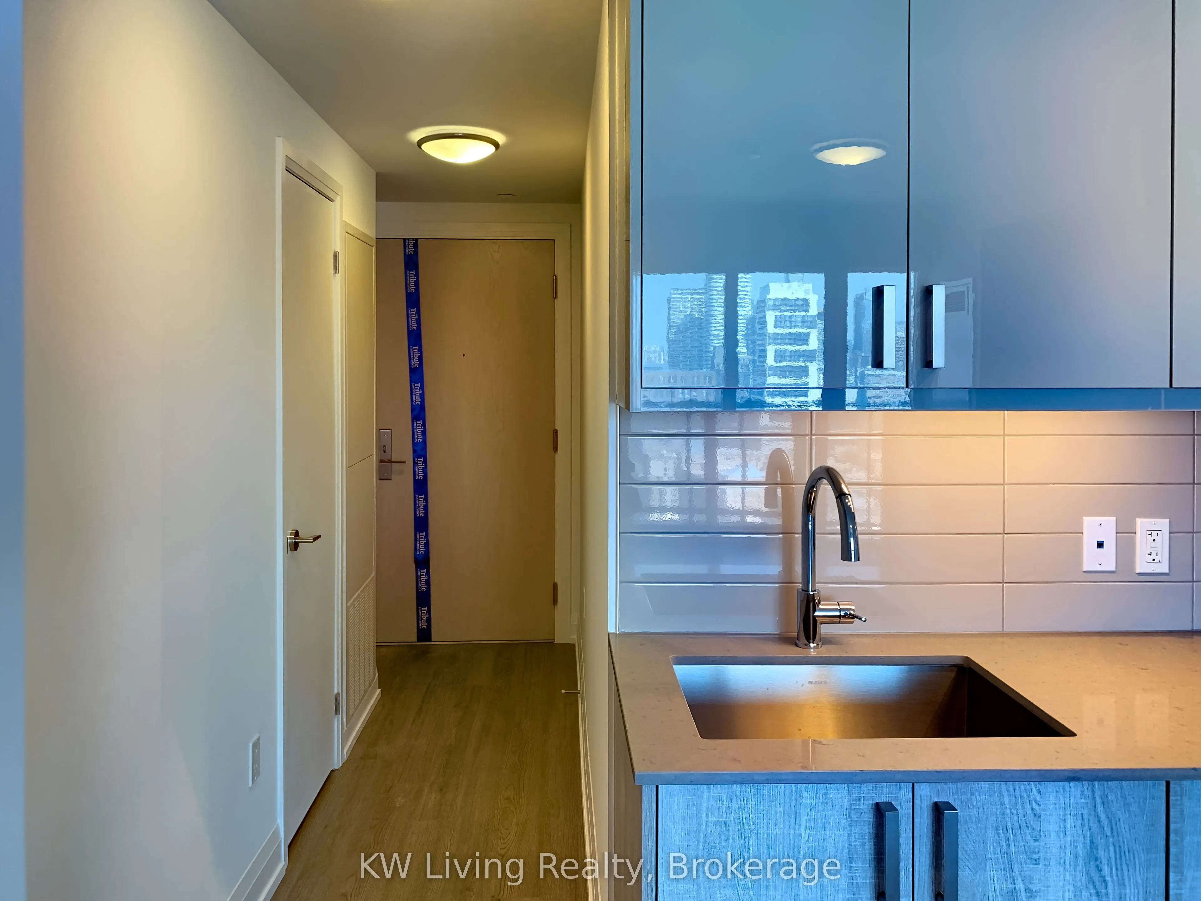 77 Mutual Street, #2608
