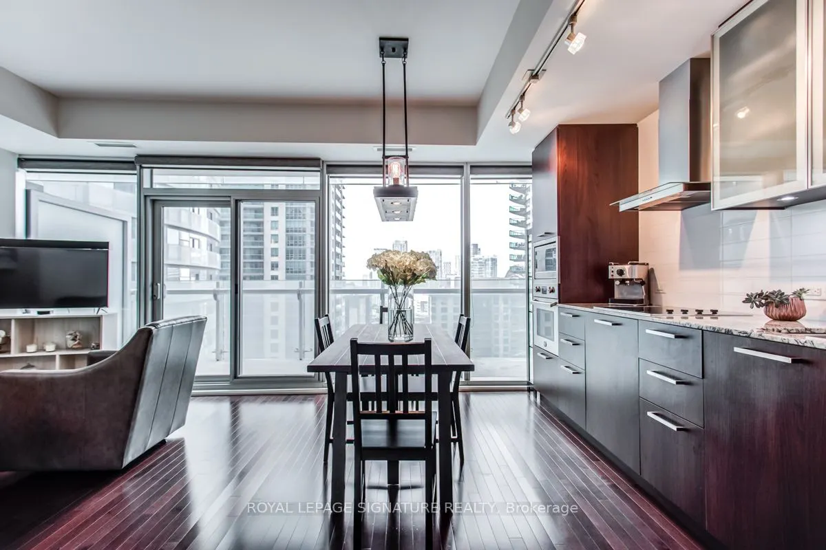 14 York Street, #1507
