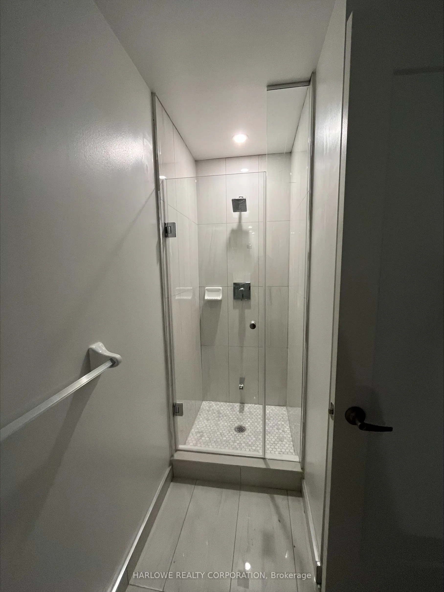 60 Princess Street, #1112 SE