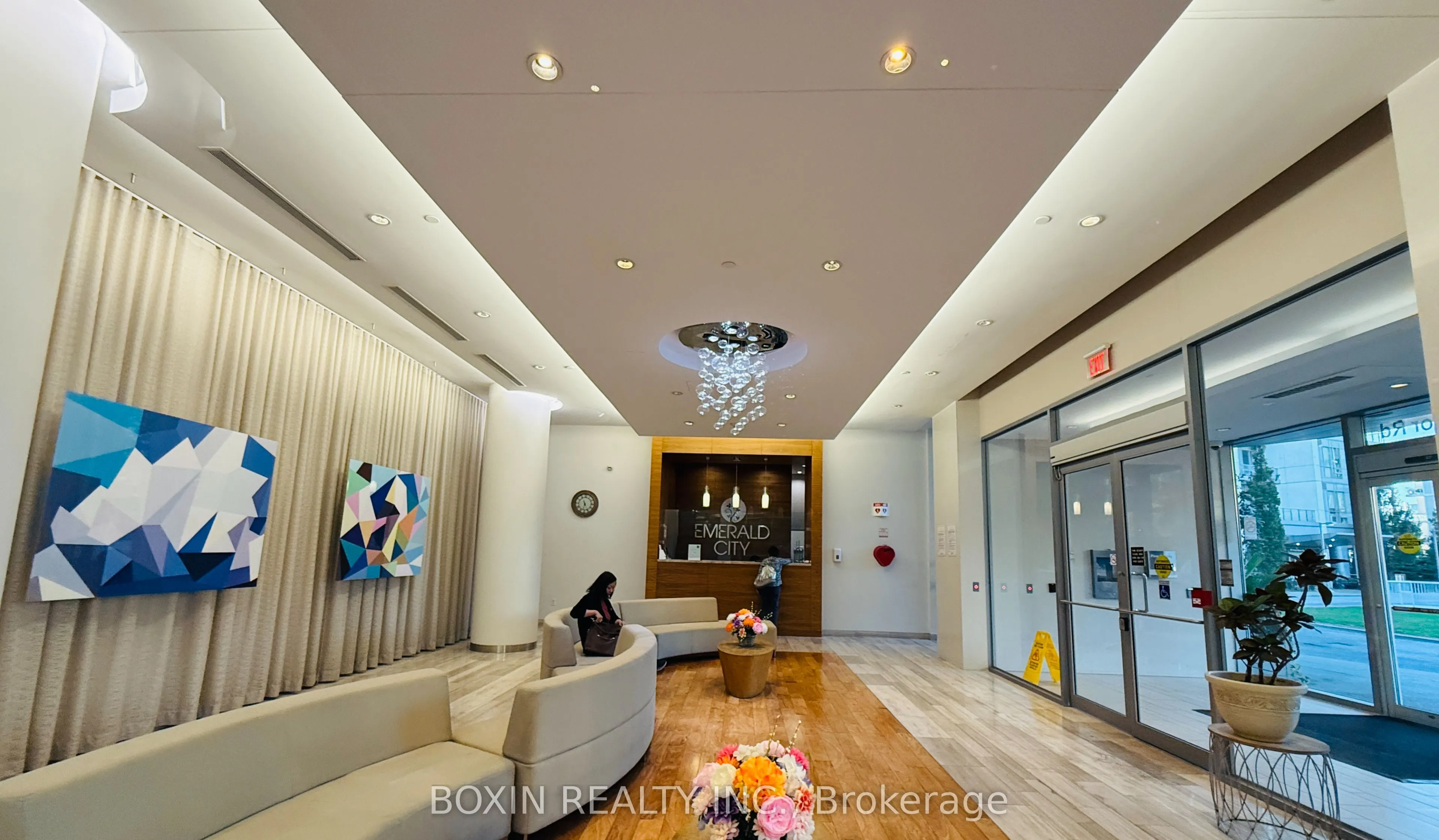 62 Forest Manor Road, #508