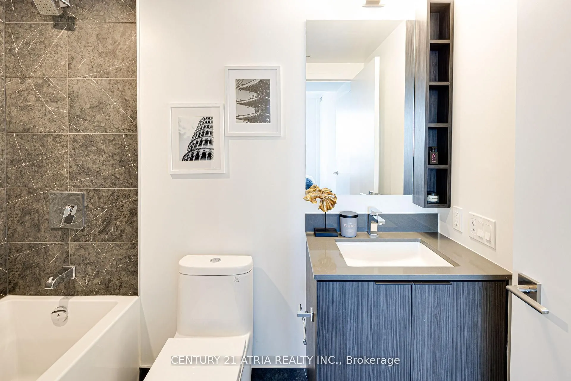 82 Dalhousie Street, #1915