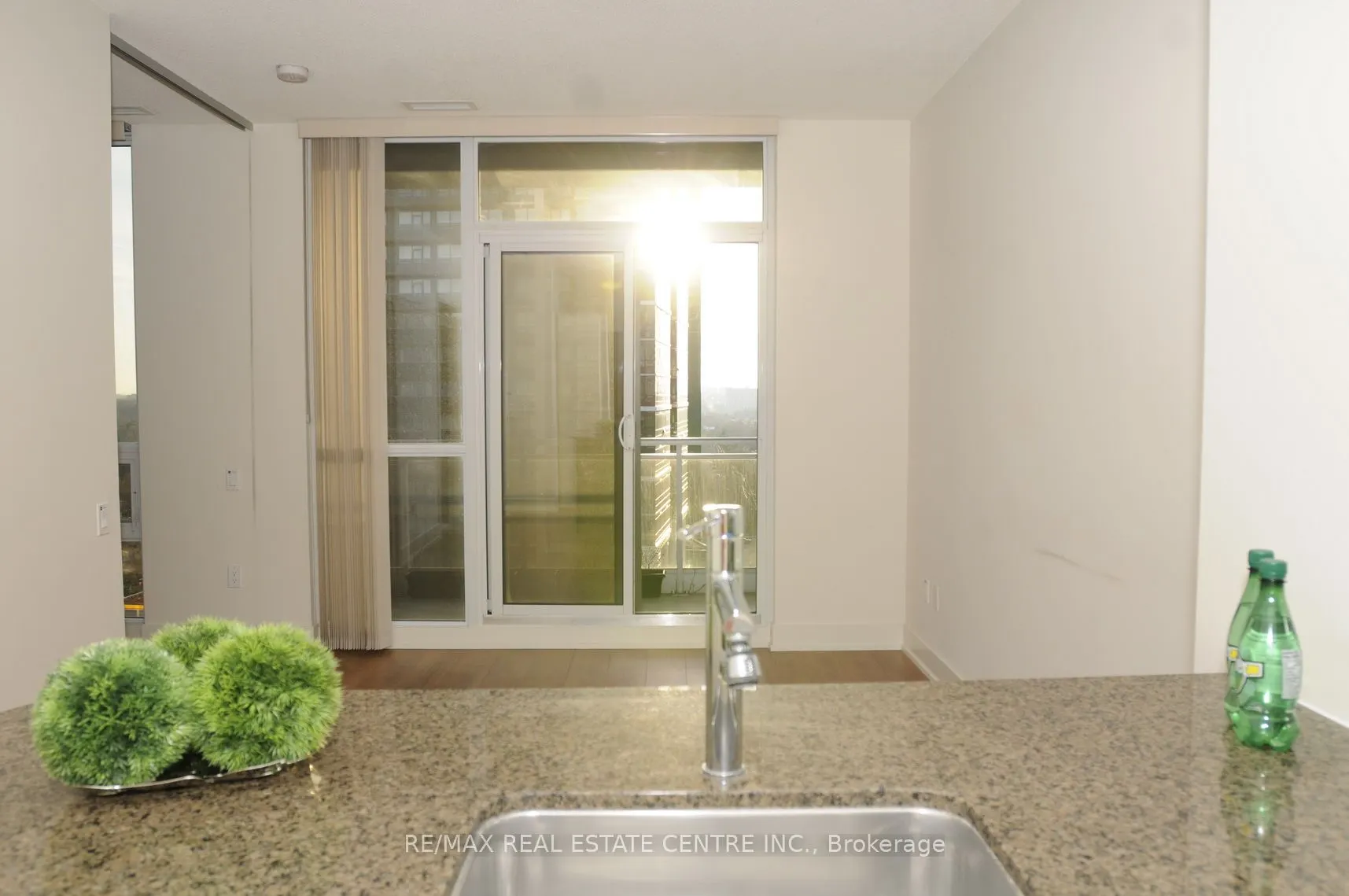 23 Sheppard Avenue E, #1901