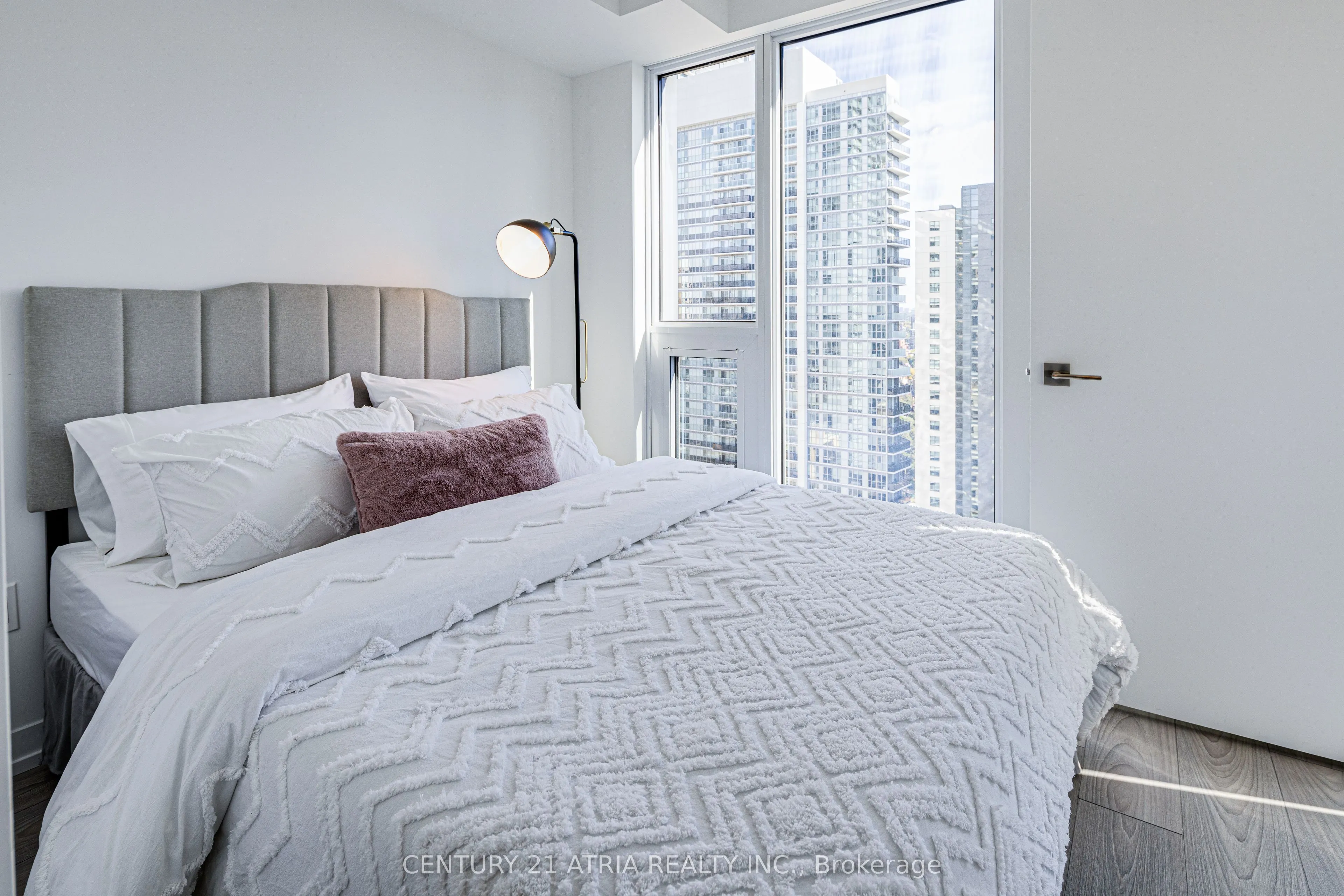 82 Dalhousie Street, #2803