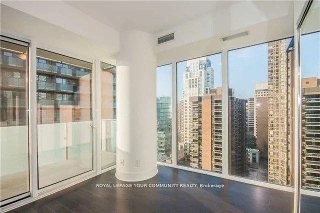1080 Bay Street, #3708