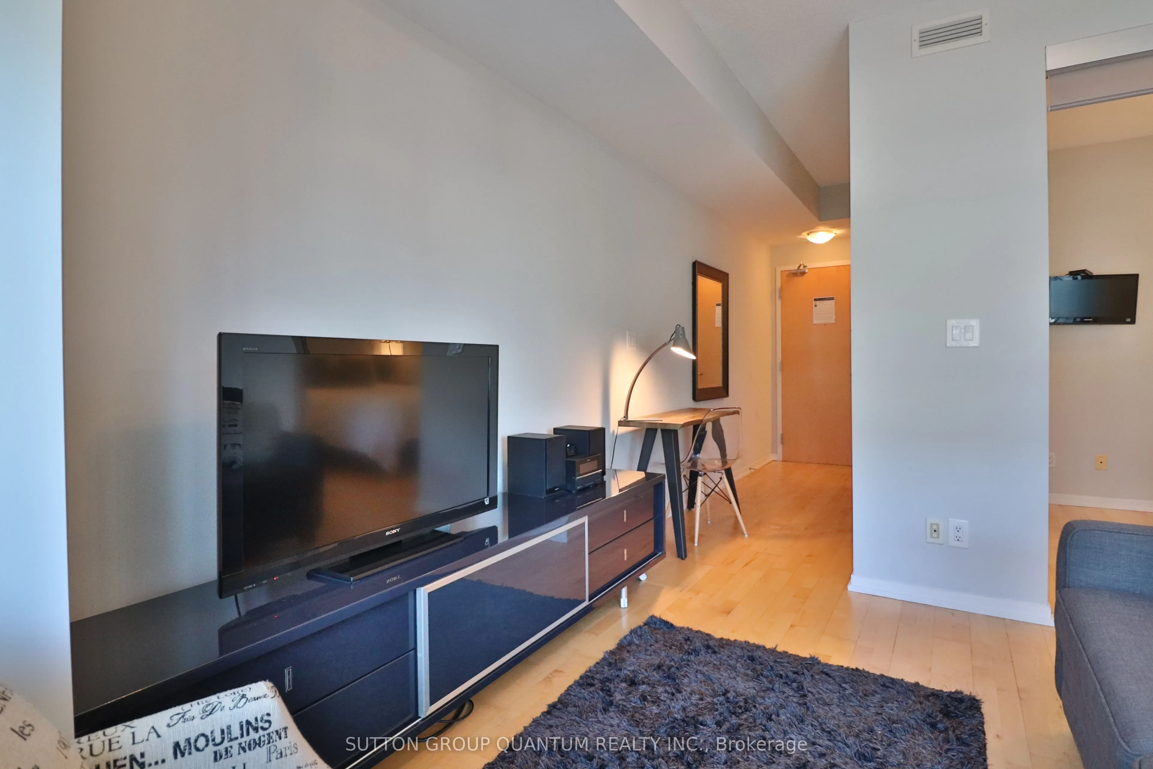 65 Bremner Boulevard, #3807