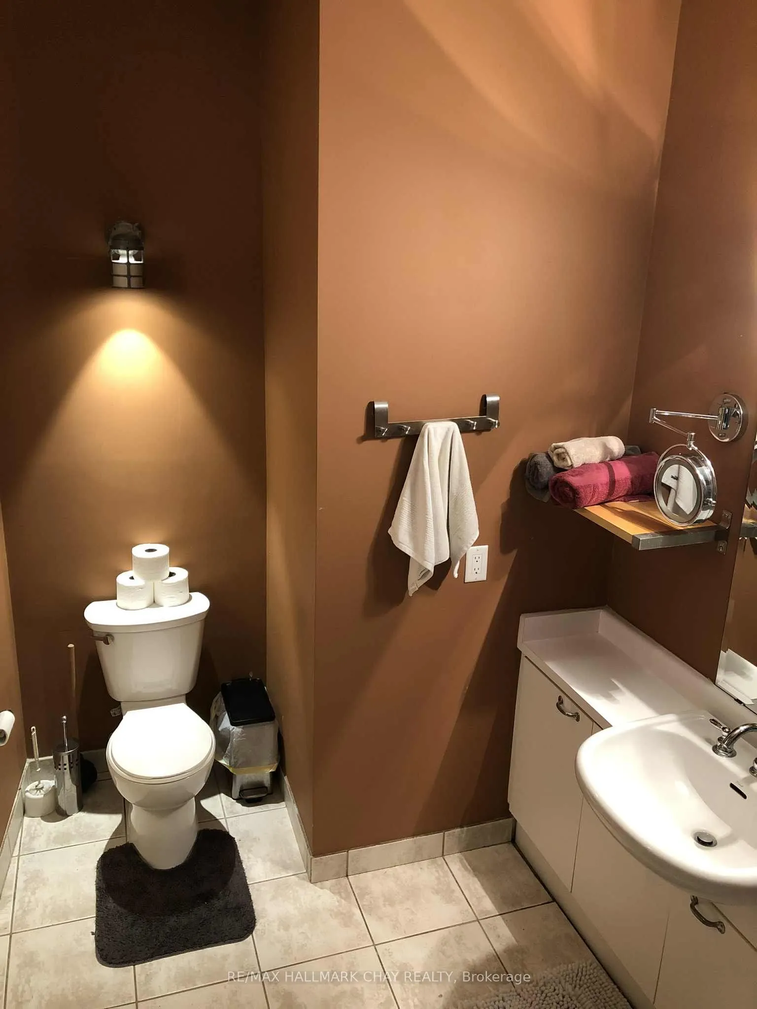 155 Dalhousie Street, #825