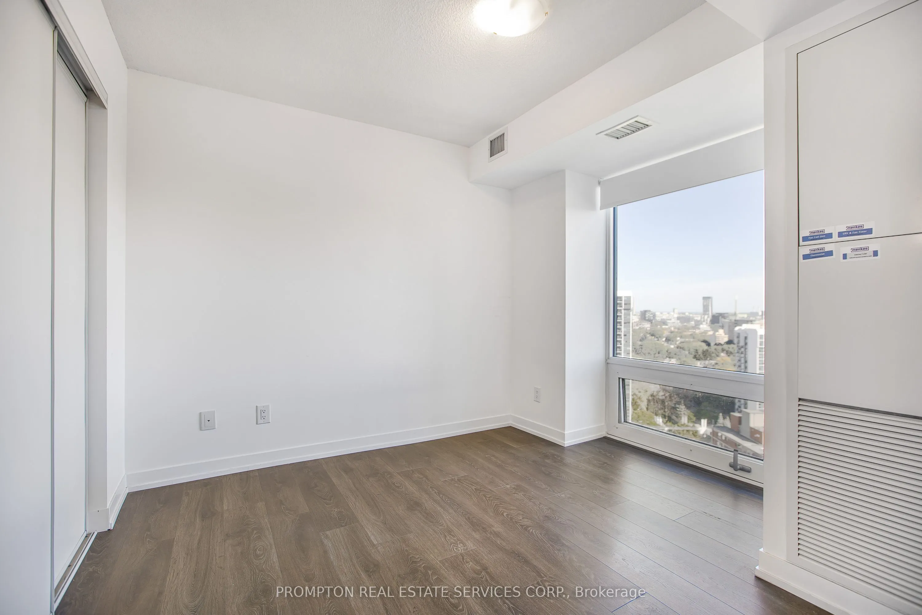 219 Dundas Street E, #2312