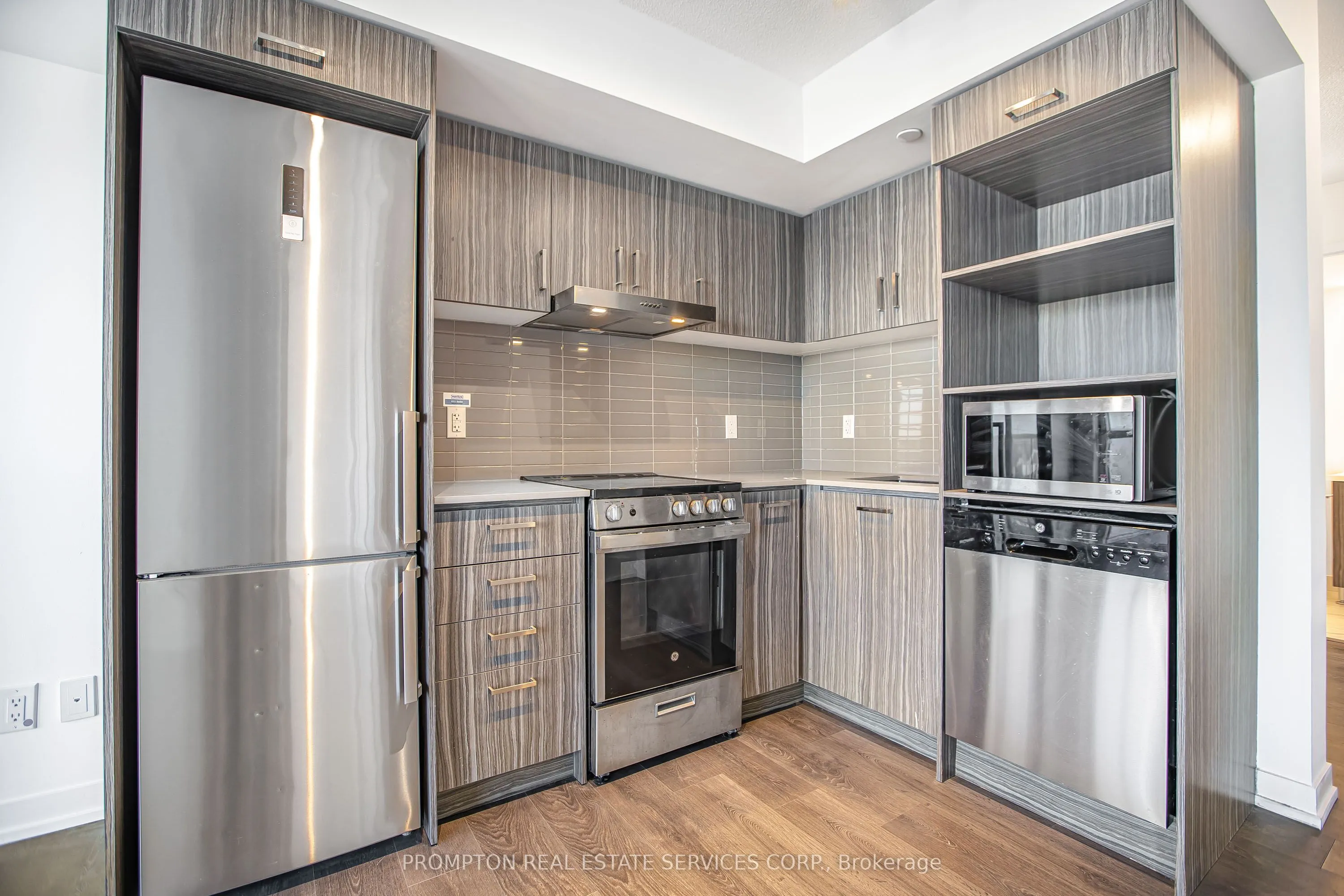 219 Dundas Street E, #2312