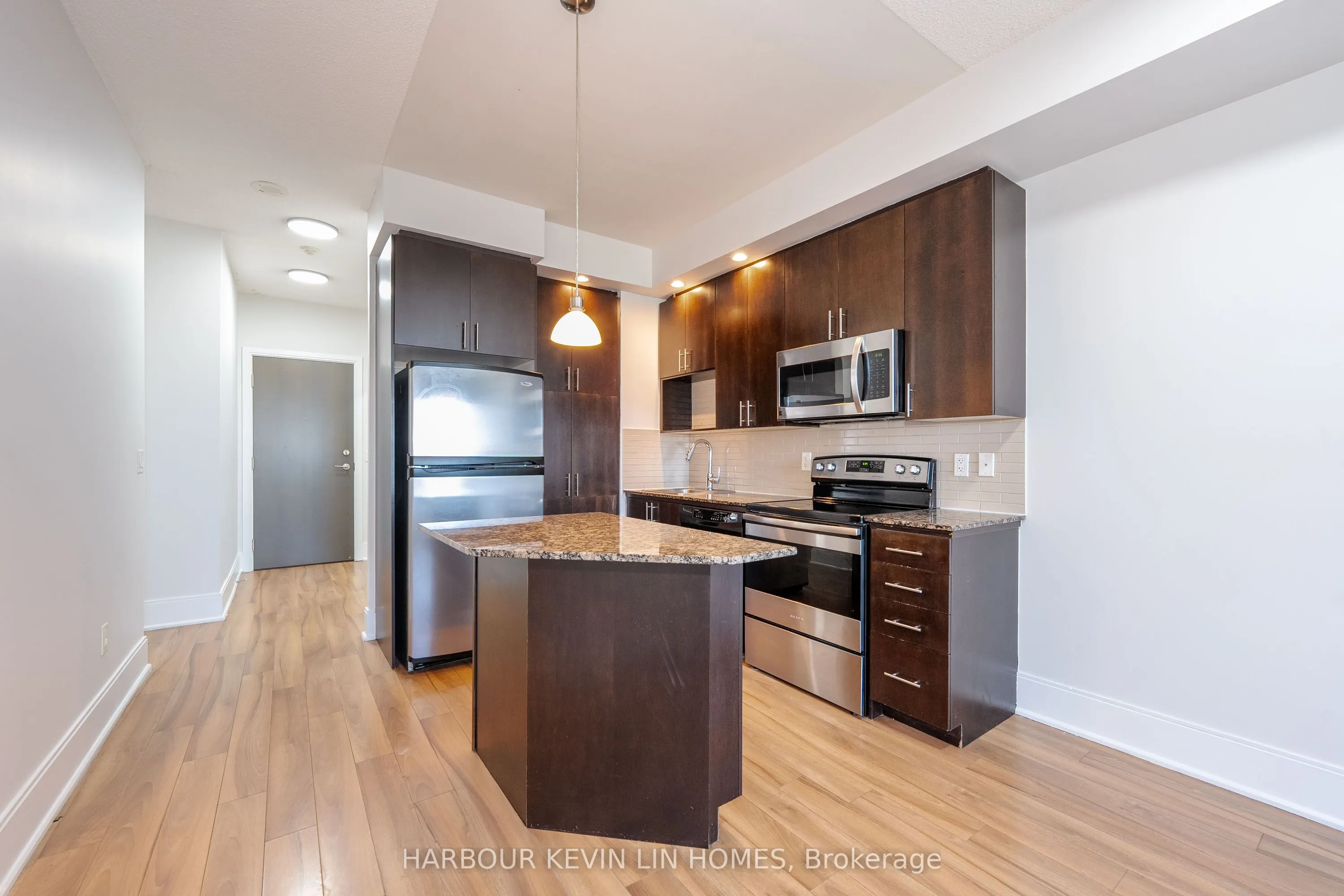 181 Wynford Drive, #704