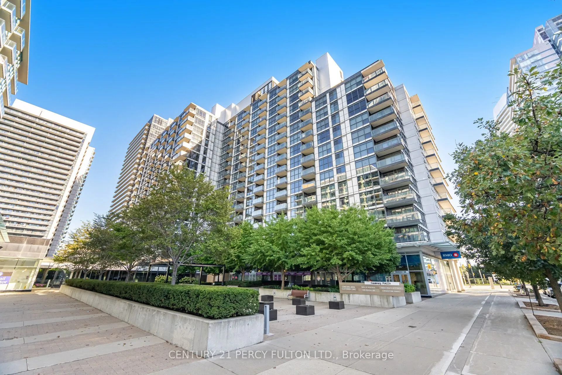 19 Singer Court, #1518
