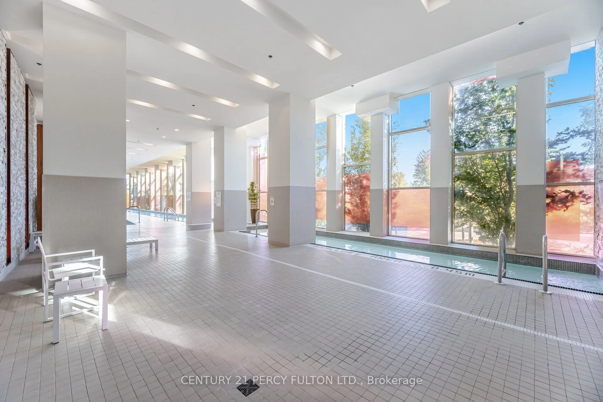 19 Singer Court, #1518
