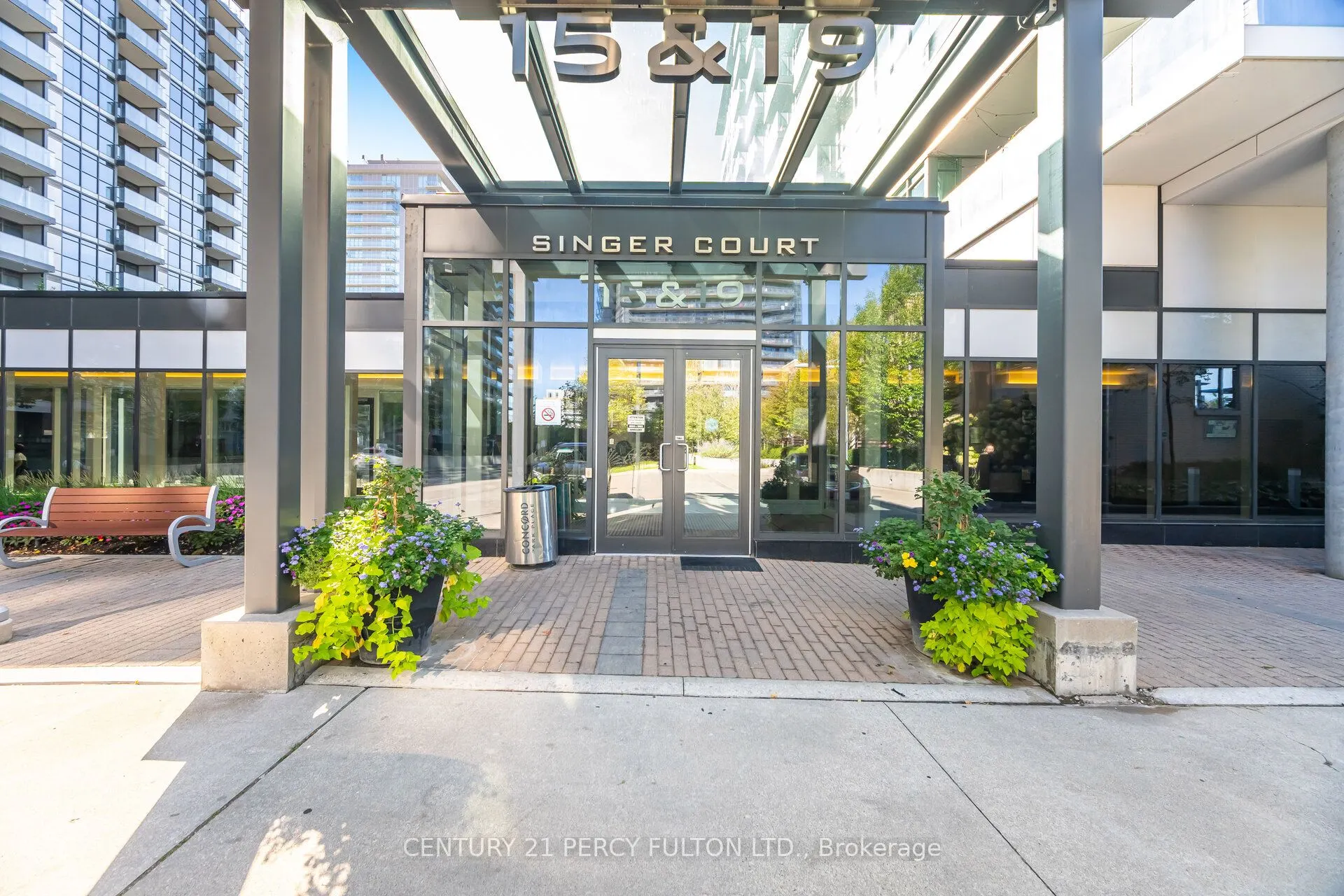 19 Singer Court, #1518