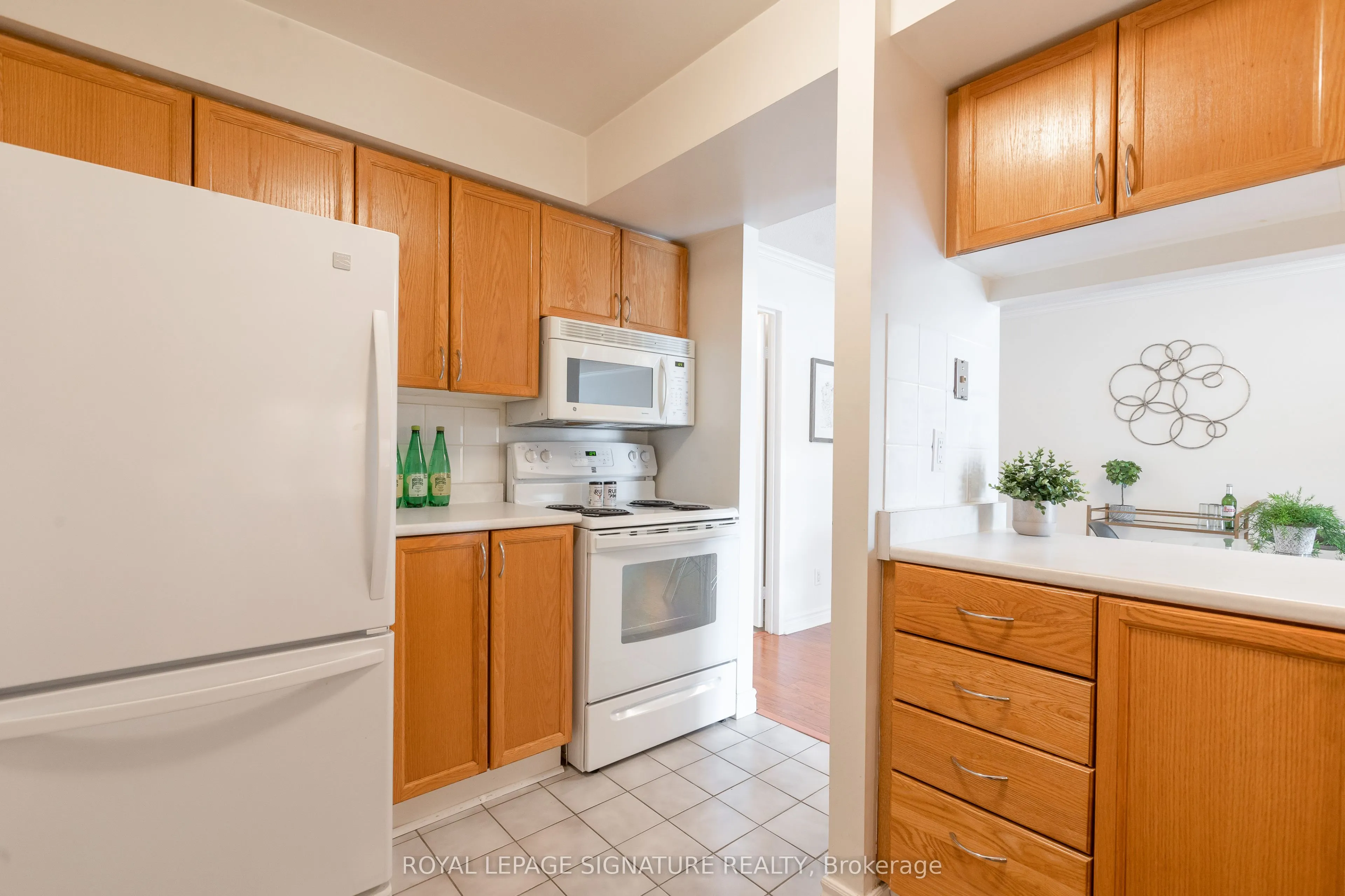 356 McRae Drive, #206