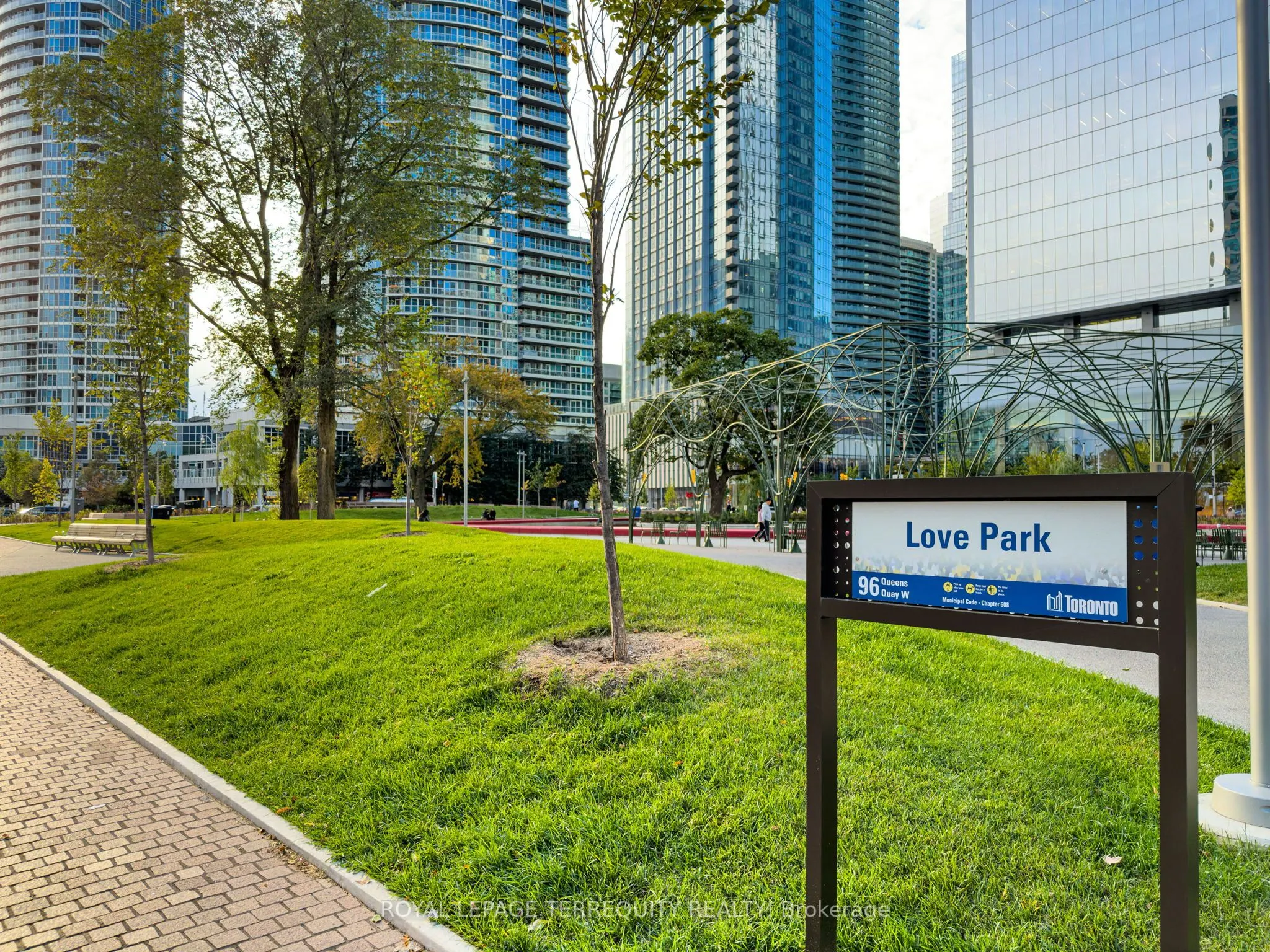 99 Harbour Square, #3803