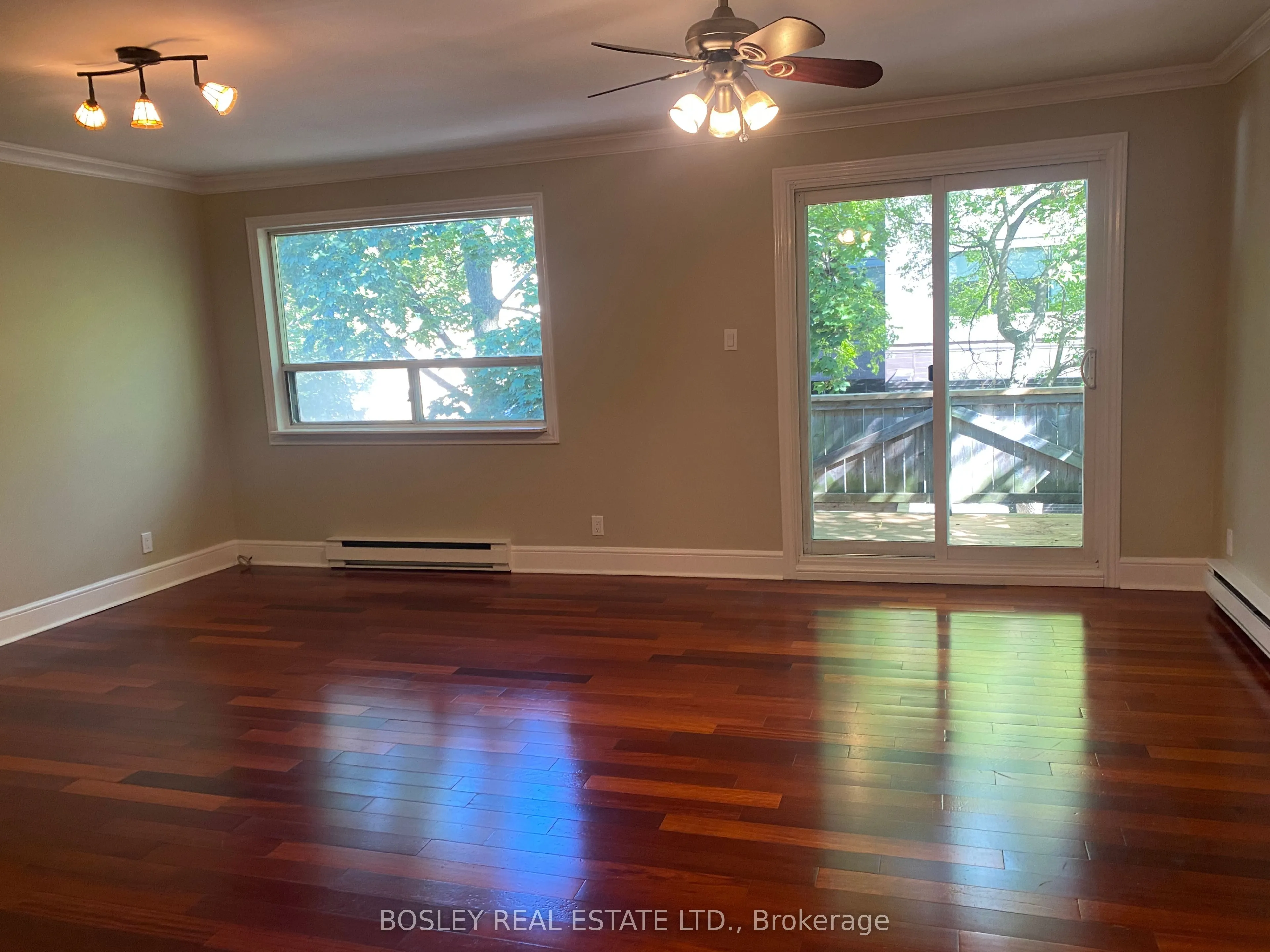 33 Lorindale Avenue, ##2 (UPPER)