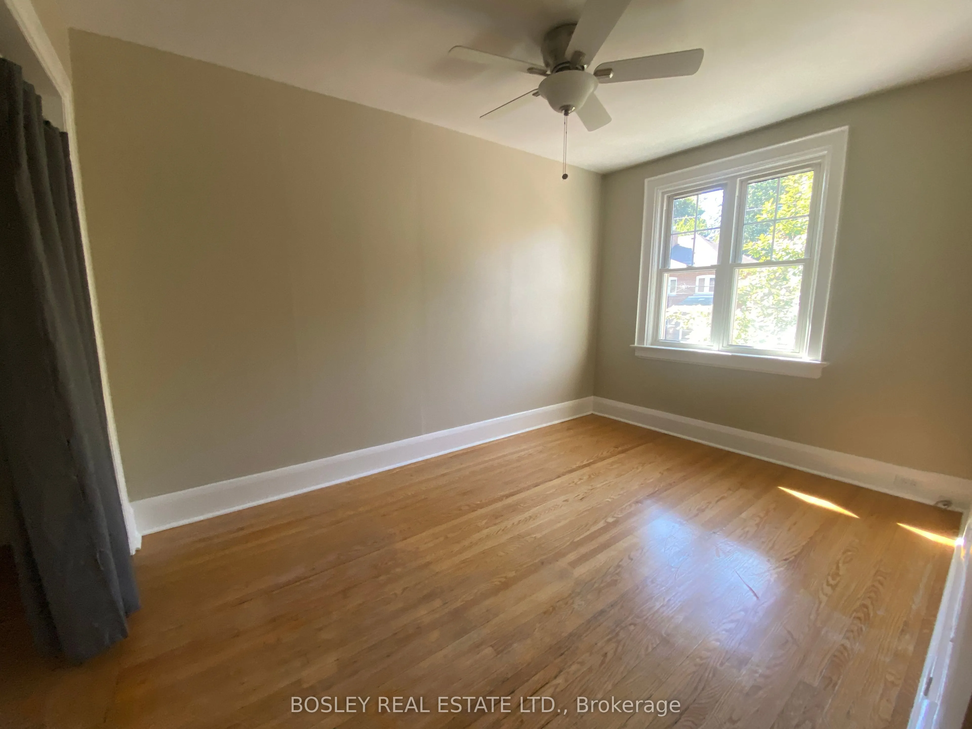33 Lorindale Avenue, ##2 (UPPER)